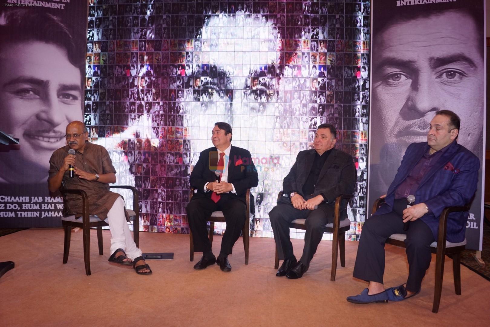 Randhir Kapoor, Rishi Kapoor, Rajiv Kapoor at The Raj Kapoor Awards For Excellence In Entertainment on 14th Feb 2018