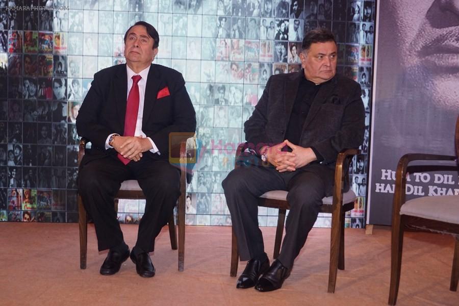 Randhir Kapoor, Rishi Kapoor at The Raj Kapoor Awards For Excellence In Entertainment on 14th Feb 2018