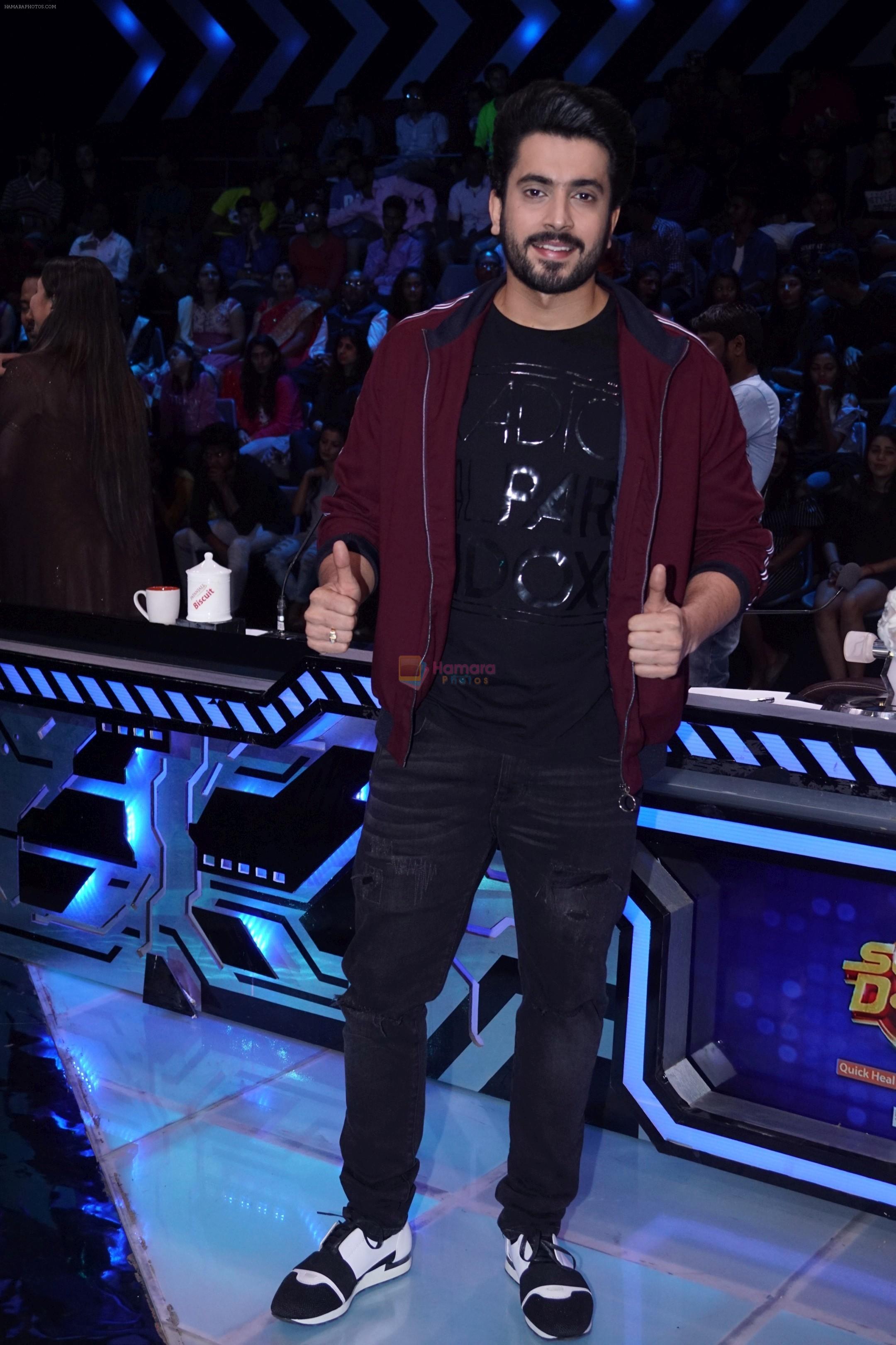 Sunny Singh at the promotion of Sonu Ke Titu Ki Sweety On the Sets Of Super Dancer Chapter 2 on 19th Feb 2018
