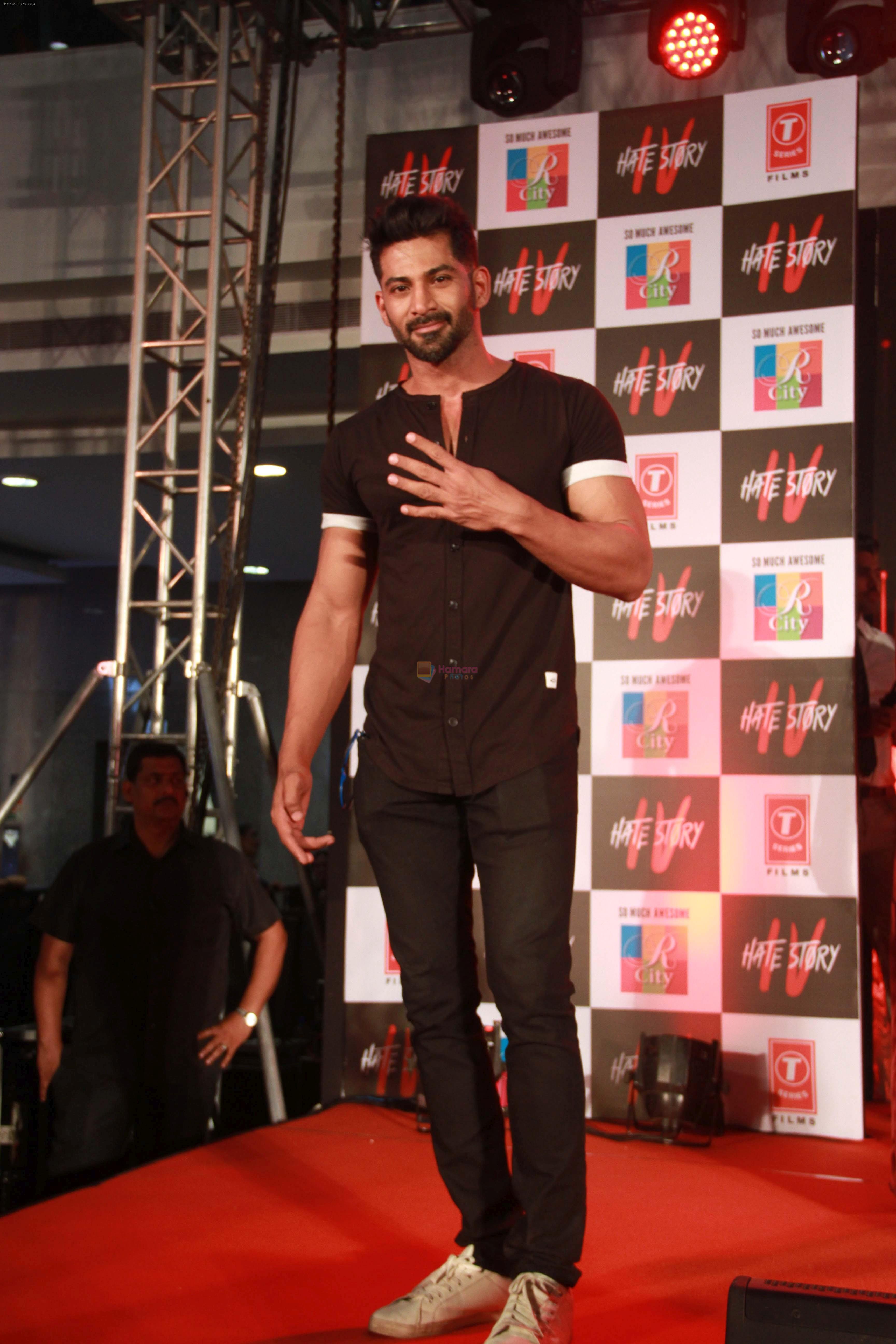 Vivan Bhatena at Hate story 4 music concert at R city mall ghatkopar, mumbai on 4th March 2018