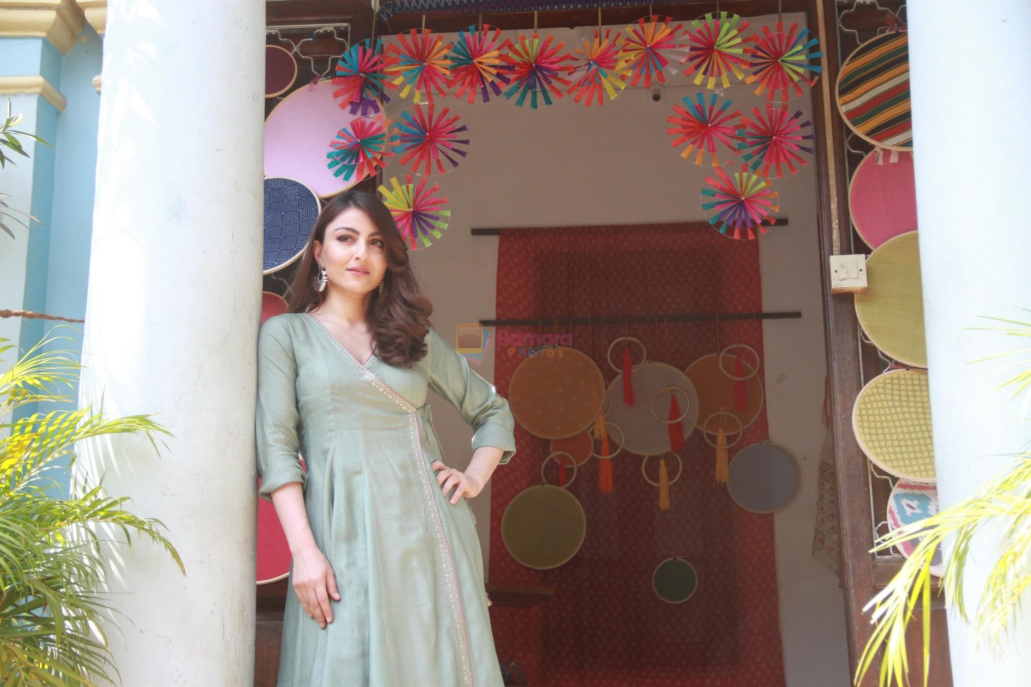 Soha Ali Khan attends the Open House an exhibition of Indian crafts n art by Jaypore at bandra mumbai on 9th March 2018