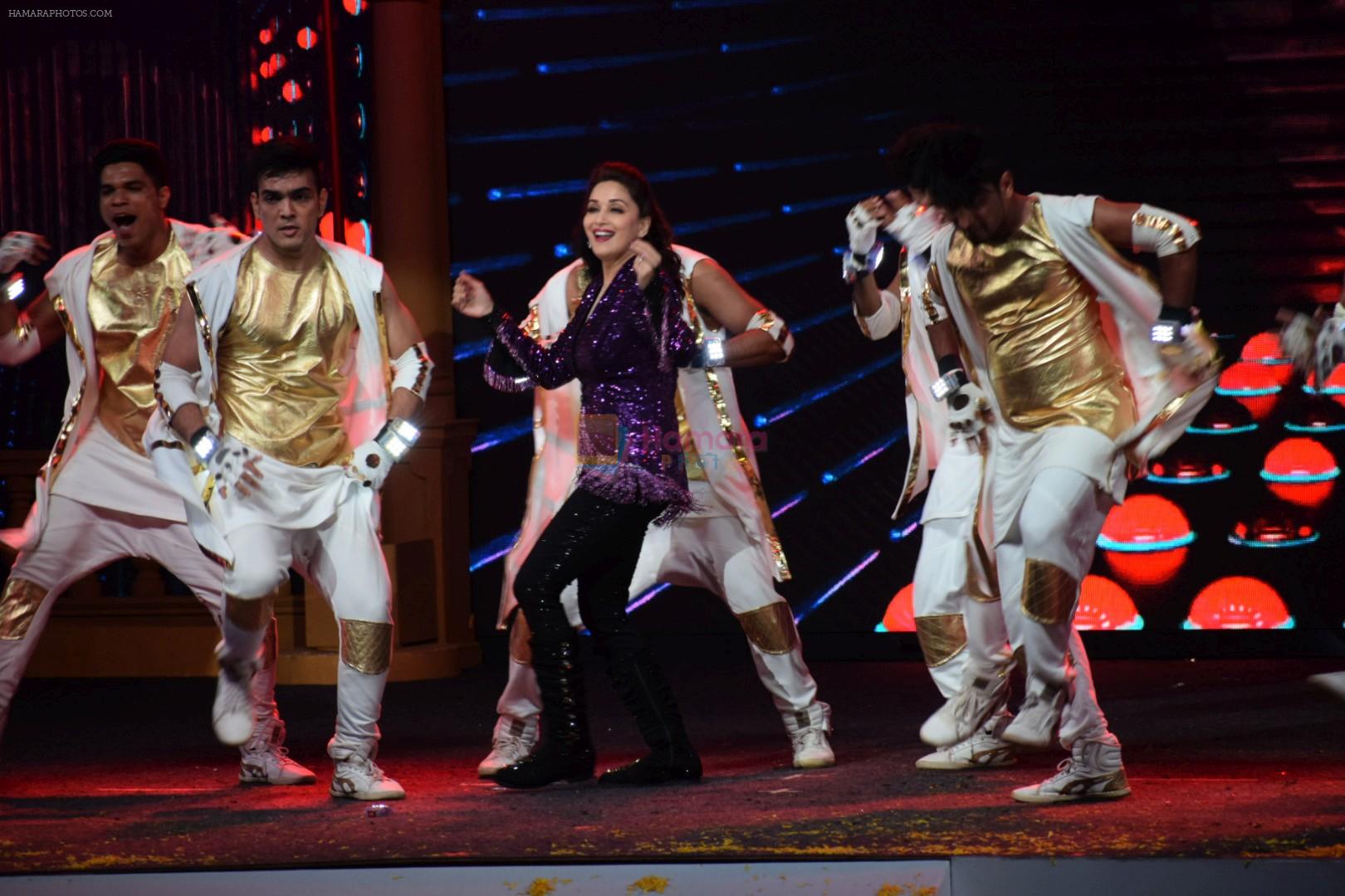 Madhuri Dixit at the Opening Ceremony Of T20 Mumbai Cricket League on 10th March 2018