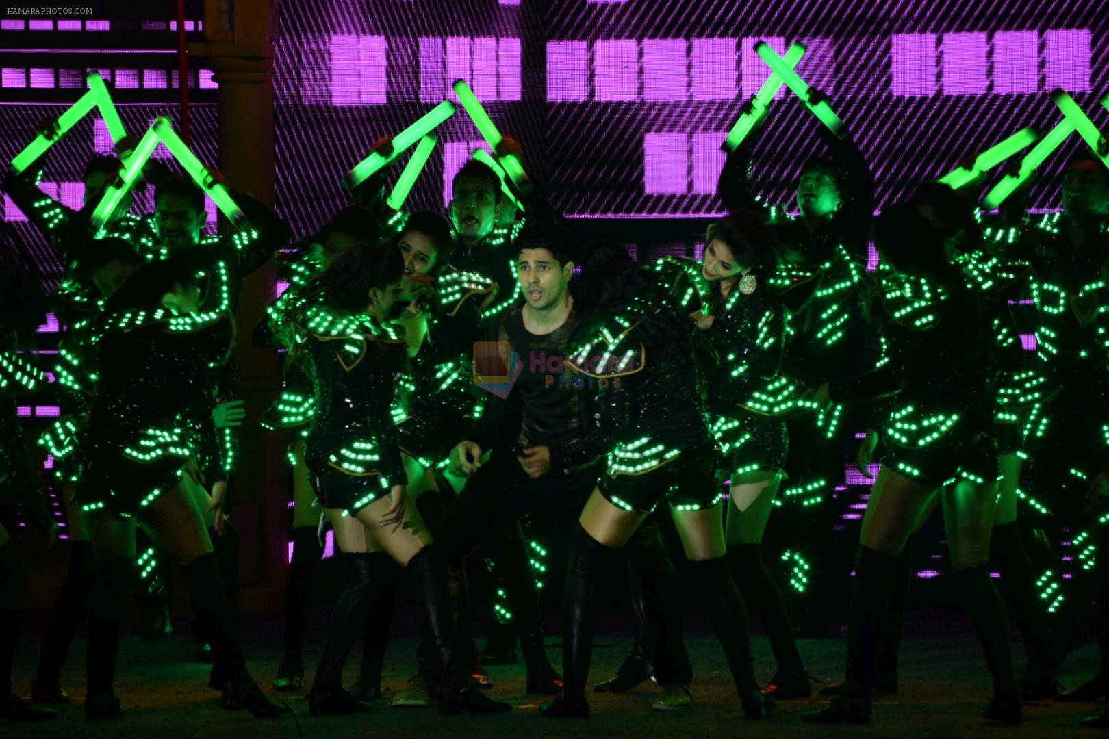 Sidharth Malhotra at the Opening Ceremony Of T20 Mumbai Cricket League on 10th March 2018