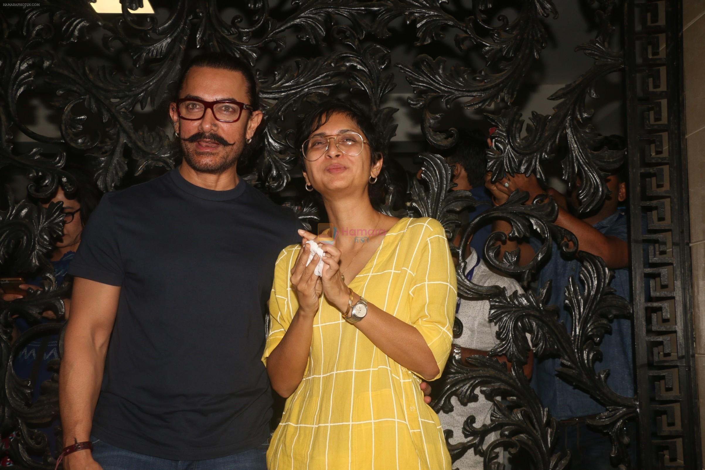 Aamir Khan birthday celebration at his mumbai residence on 14th March 2018