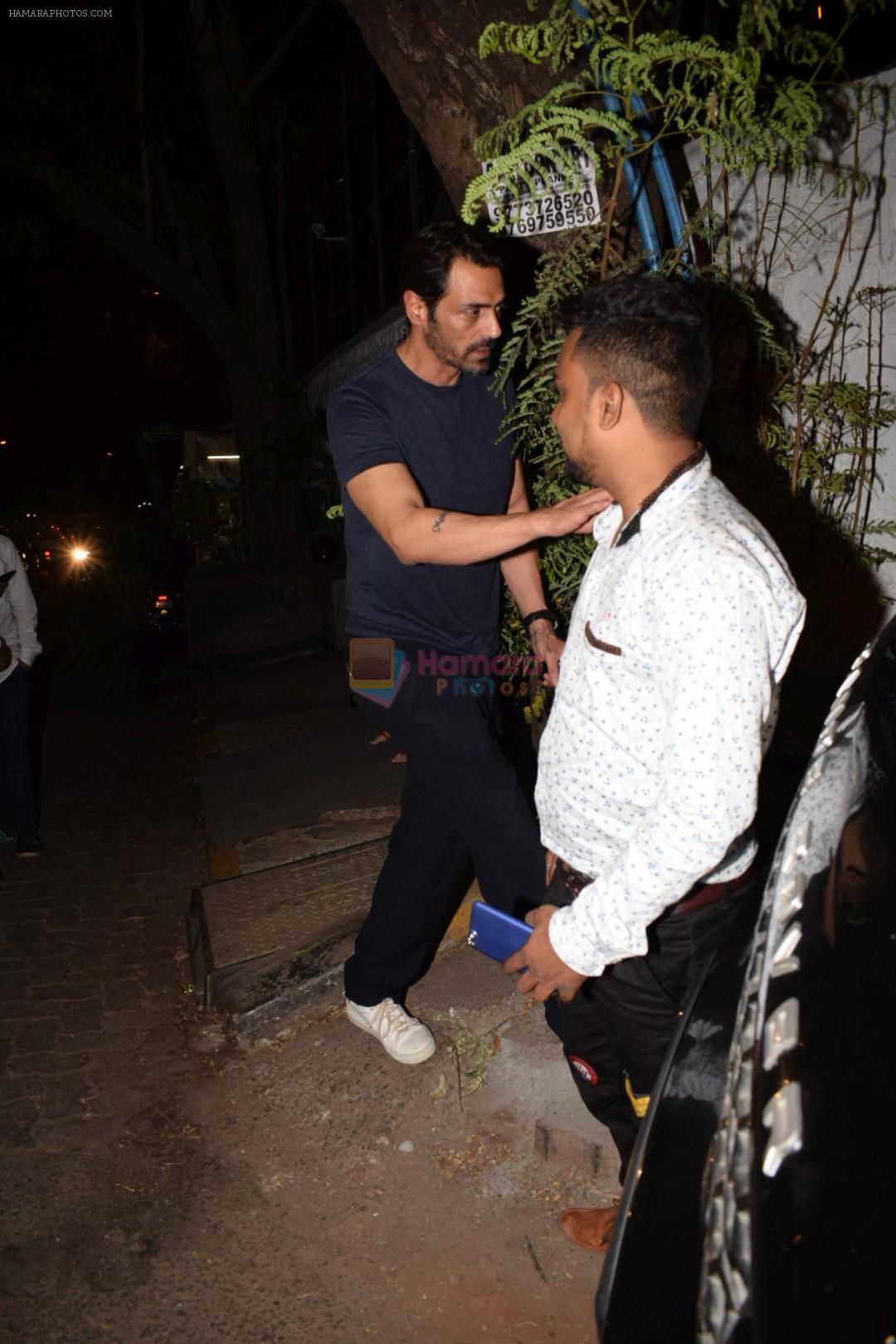 Arjun Rampal Spotted Korner House on 19th March 2018