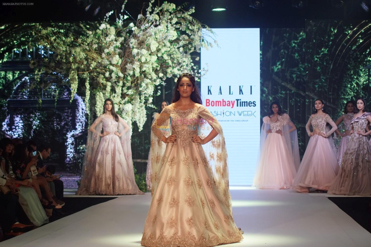 Yami Gautam Showstopper For Designer Kalki At Bombay Times Fashion Week on 1st April 2018