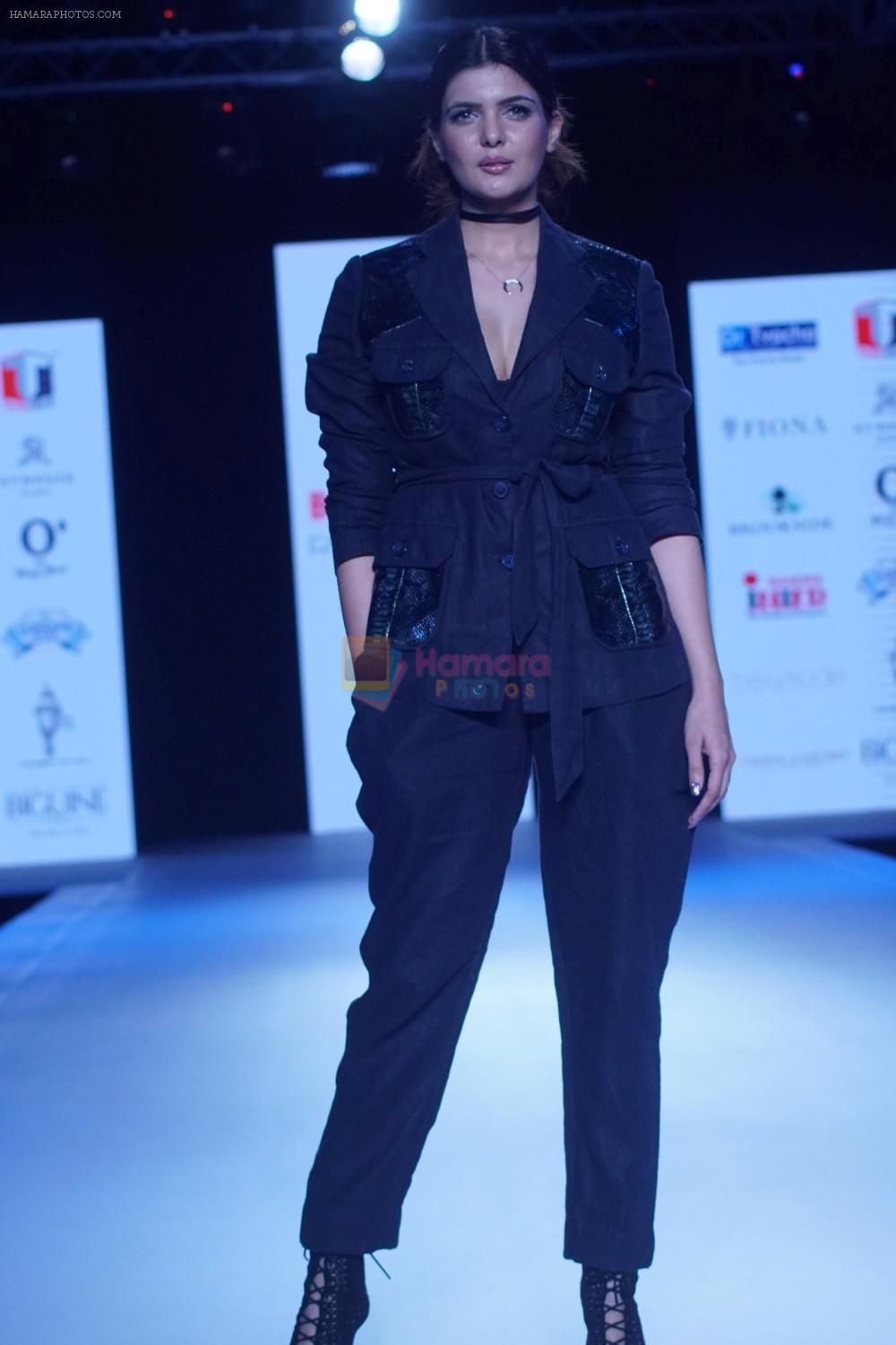 Ihana Dhillon As A Guest At Bombay Times Fashion Week on 1st April 2018