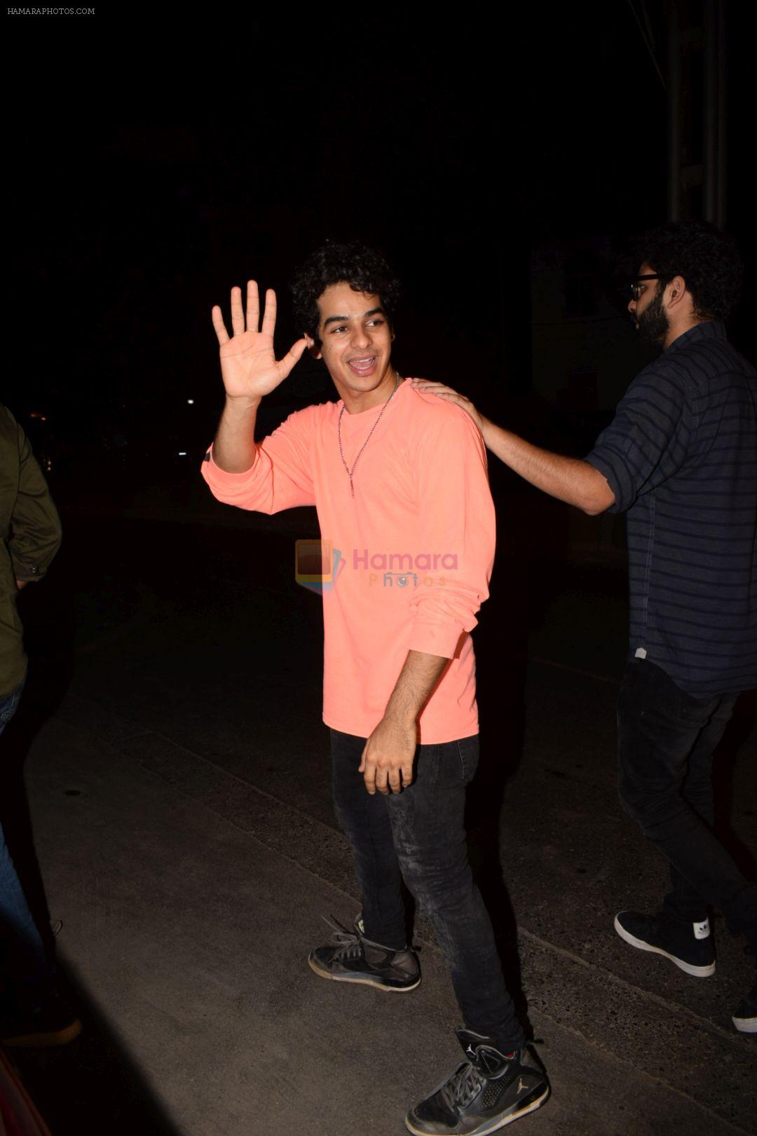 Ishaan Khattar snapped at Grandmama�s All Day Cafe on 28th April 2018