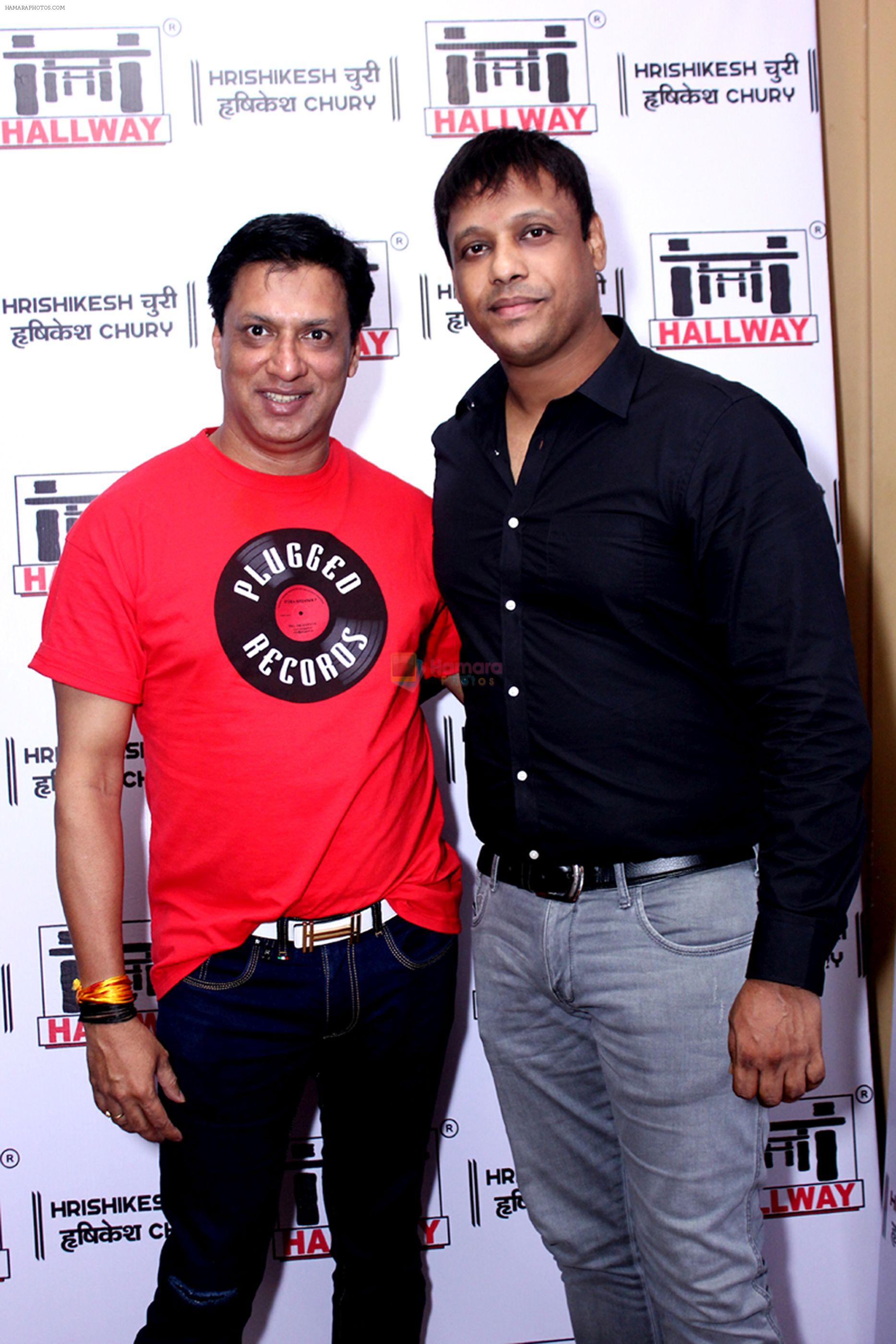 Madhur Bhandarkar & Hrishikesh Chury at Playback Singer Hrishikesh chury Birthday celebration on 28th April 2018