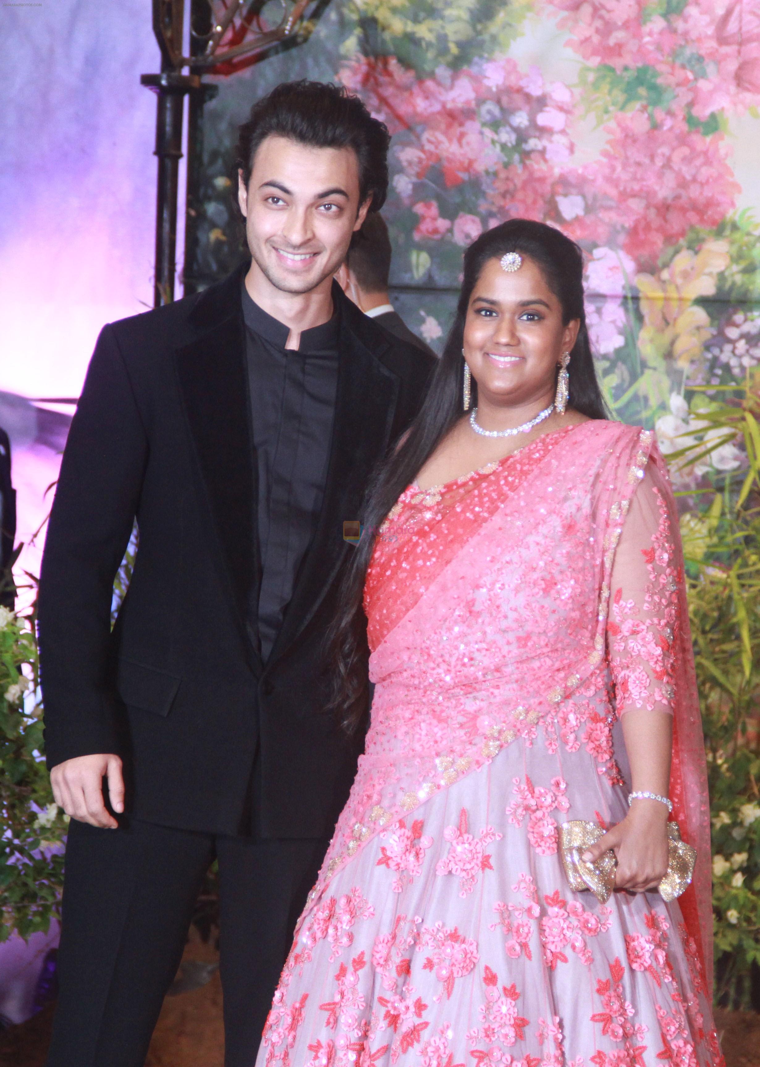 Arpita Khan, Aayush Sharma at Sonam Kapoor and Anand Ahuja's Wedding.