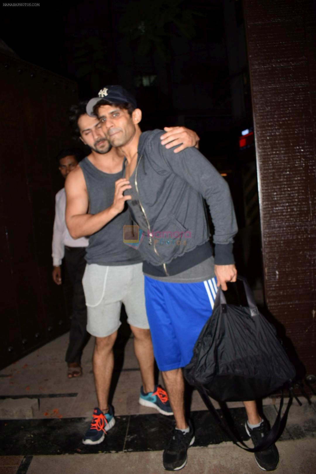 Varun Dhawan spotted at gym juhu on 26th May 2018