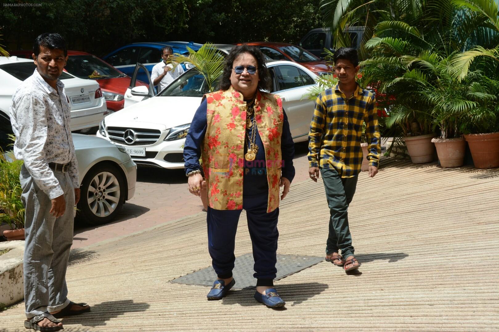 Bappi Lahiri at Custom officer Deepak pandit's son haldi in club millenium, juhu on 27th May 2018