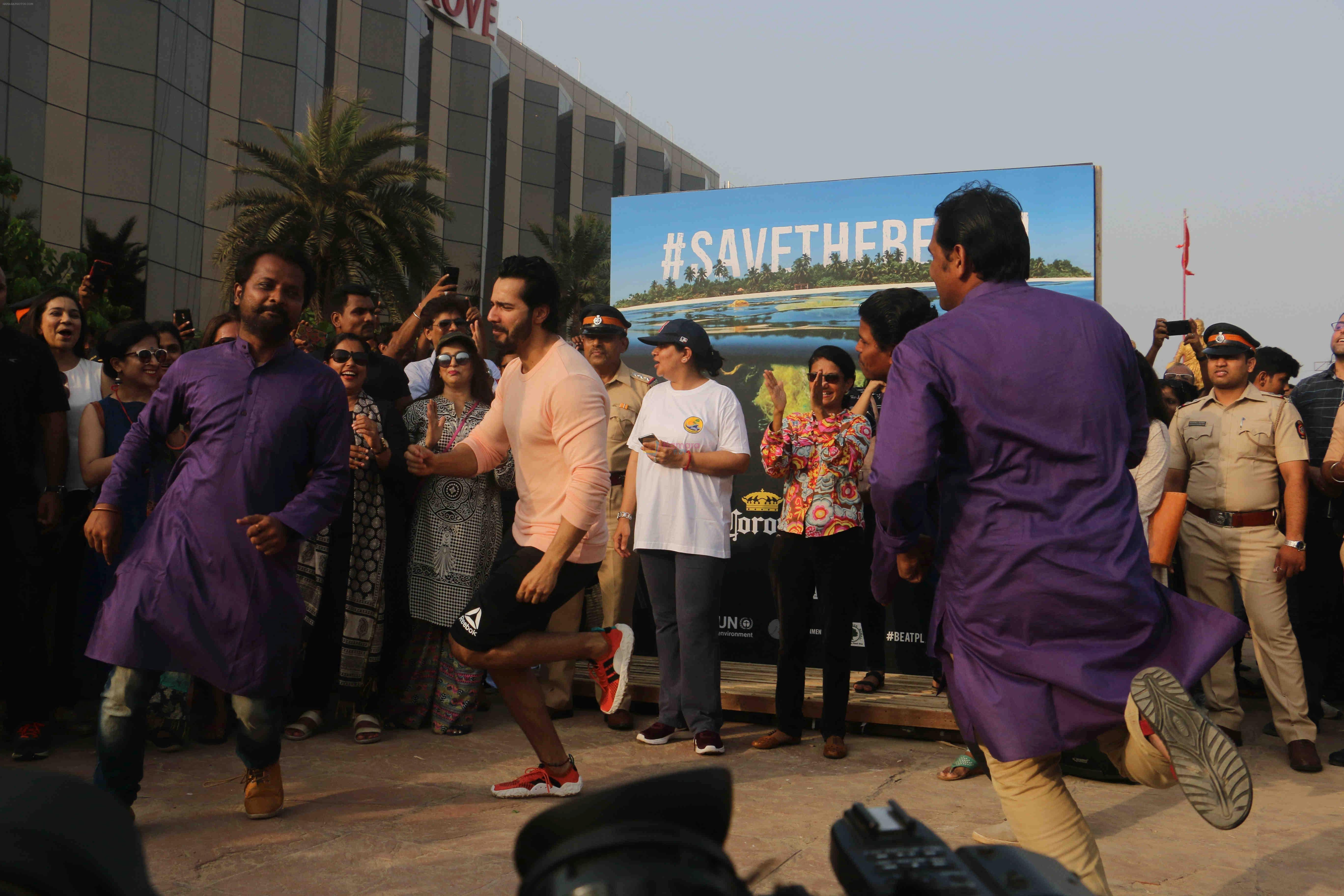 Varun Dhawan takes part in beach clean-up drive on the occasion of World environment day at juhu beach on 5th June 2018