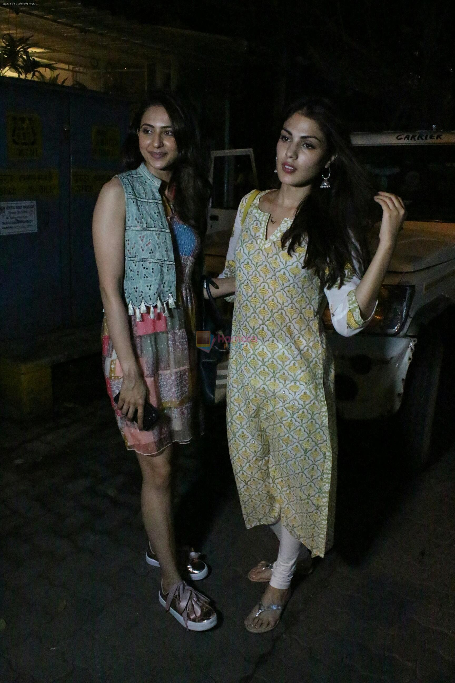 Rakul Preet Singh and Rhea Chakraborty spotted at Bandra on 12th June 2018
