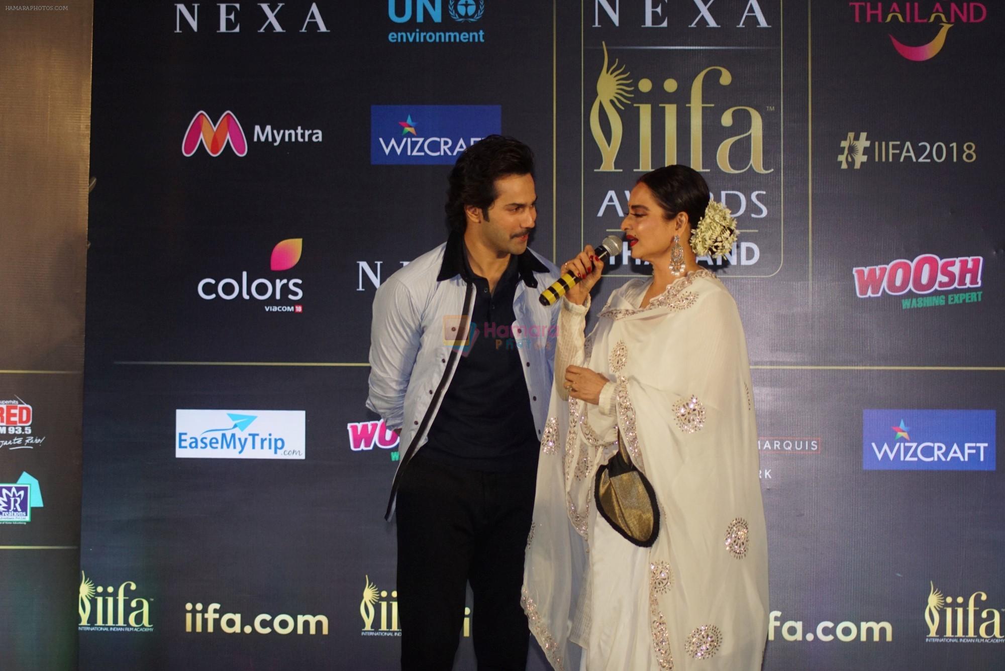 Rekha, Varun Dhawan at IIFA press conference in jw marriott juhu on 12th June 2018