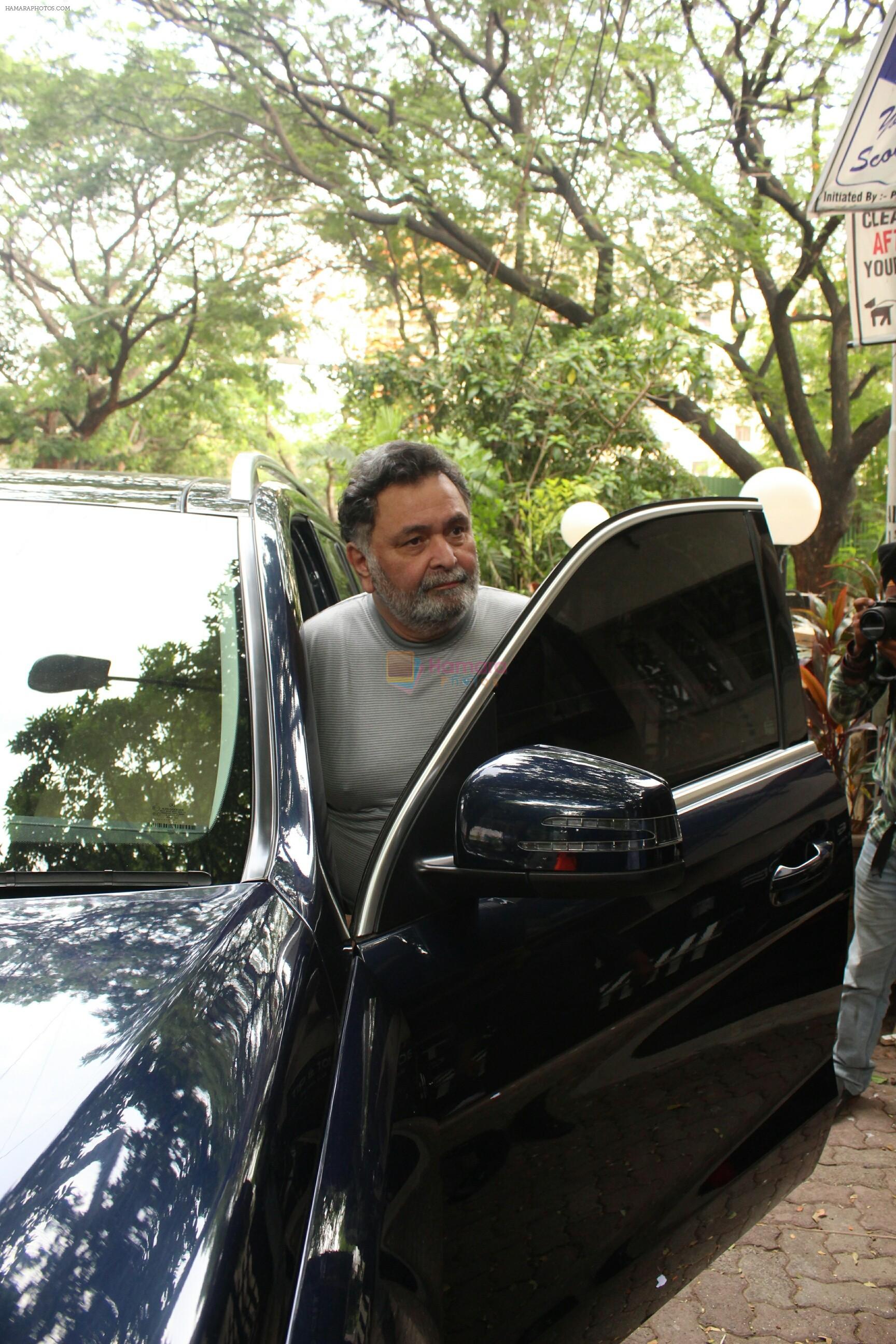 Rishi Kapoor spotted at bandra on 14th June 2018