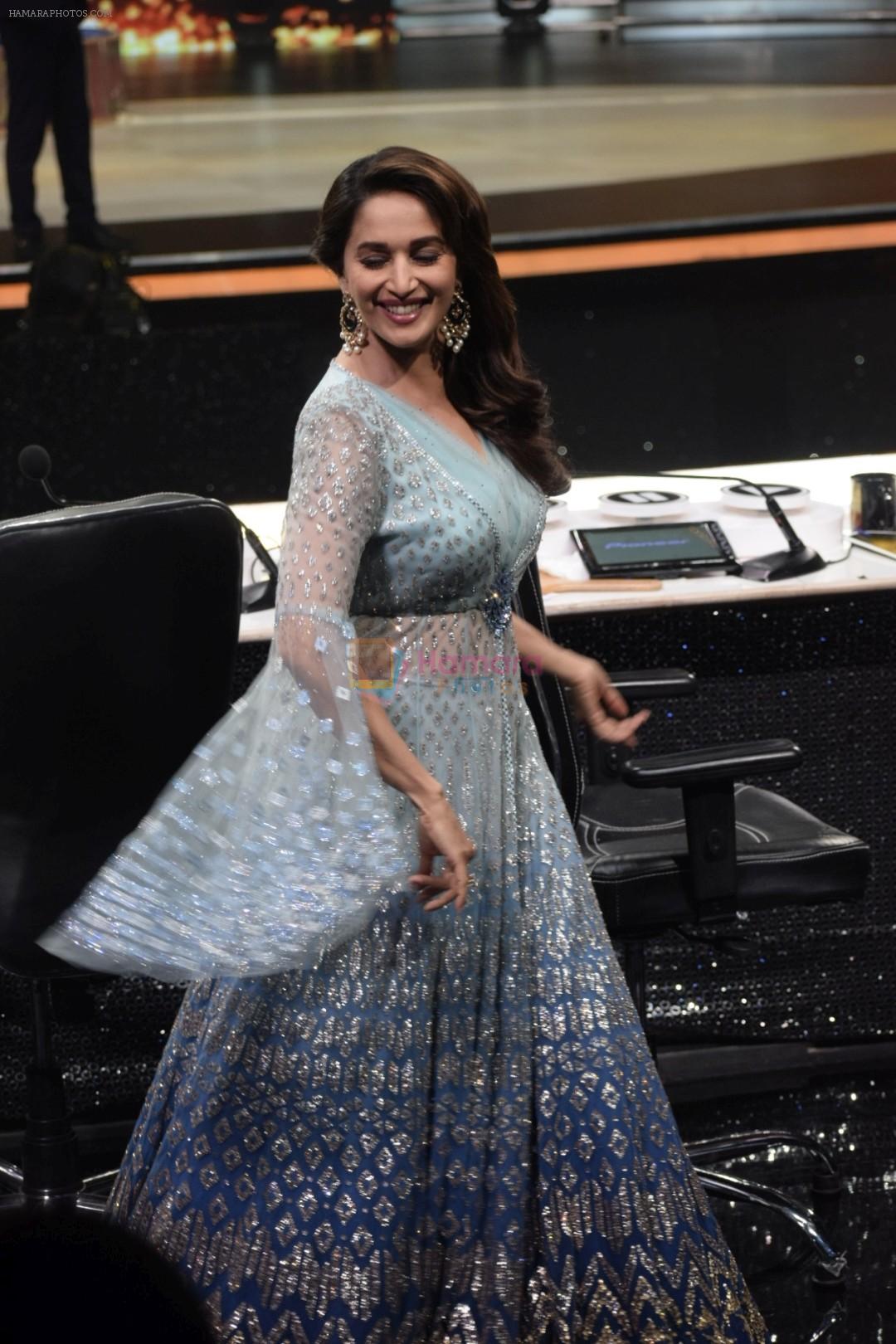 Madhuri Dixit on the sets of Colors dance realty show Dance Deewane in filmcity on 13th June 2018