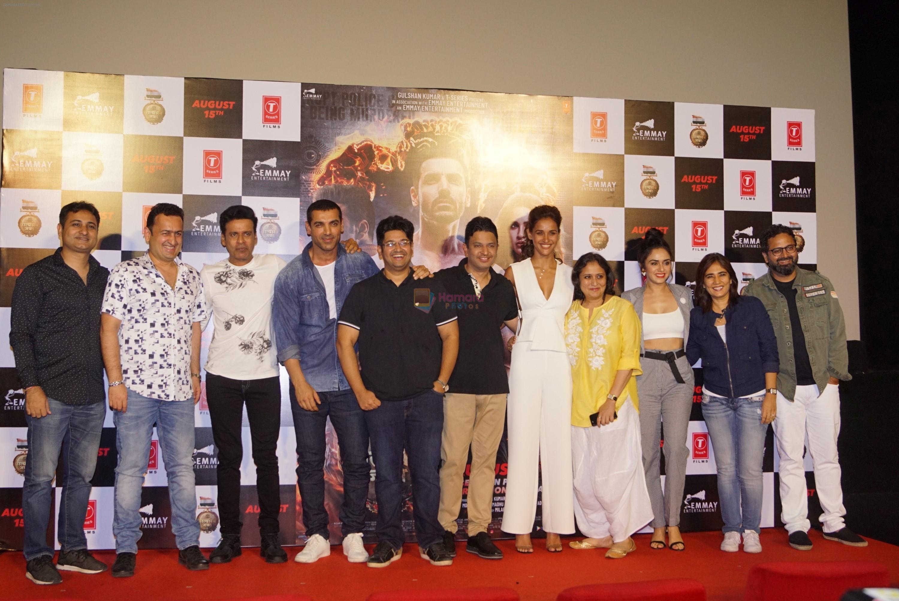 John Abraham, Manoj Bajpayee, Amruta Khanvilkar, Aisha Sharma, Bhushan Kumar, Nikkhil Advani, Milap Milan Zaveri at the Trailer Launch Of flim Satyameva Jayate on 27th June 2018