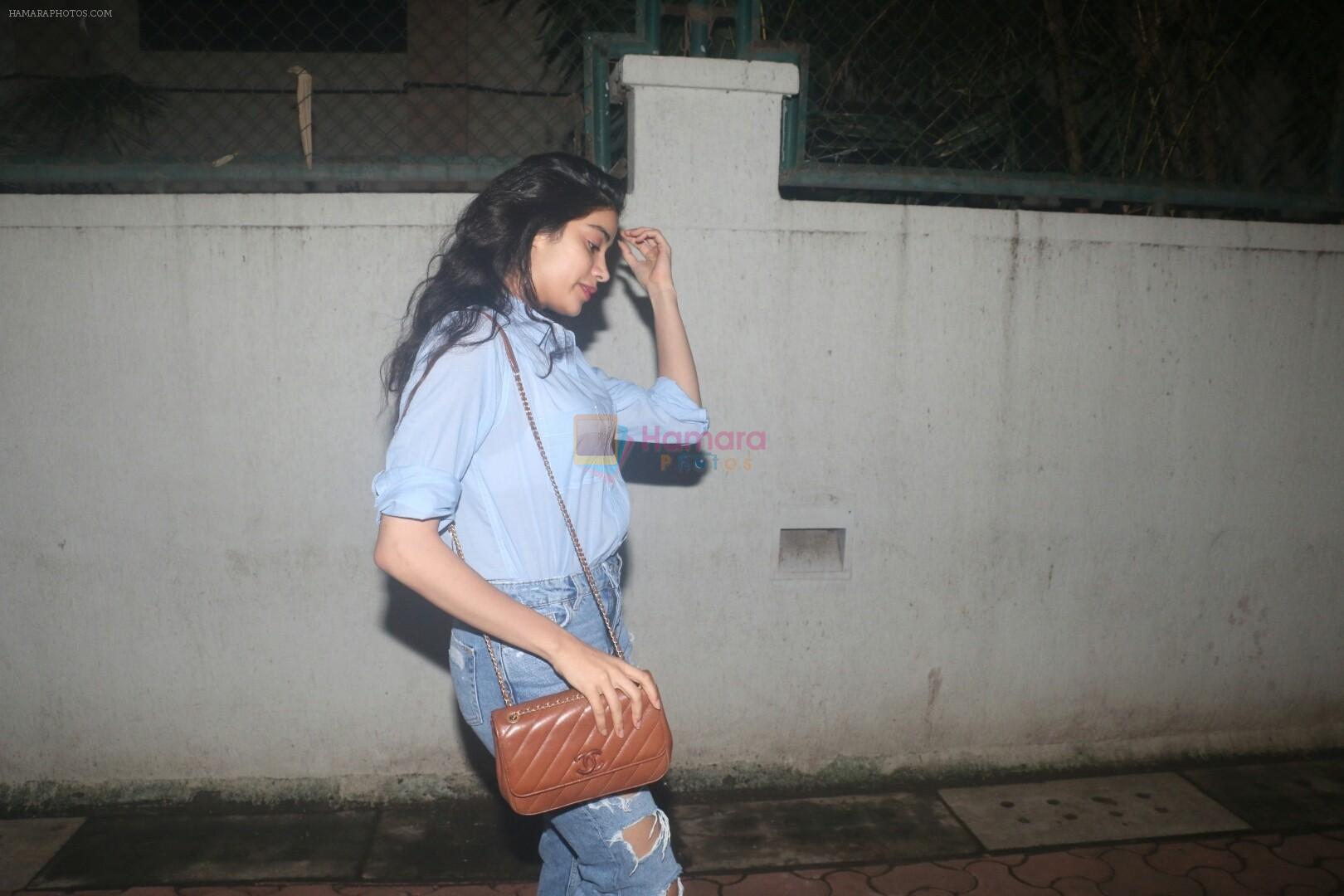 Janhvi Kapoor at the Arjun Kapoor's birthday party in his juhu residence on 27th June 2018