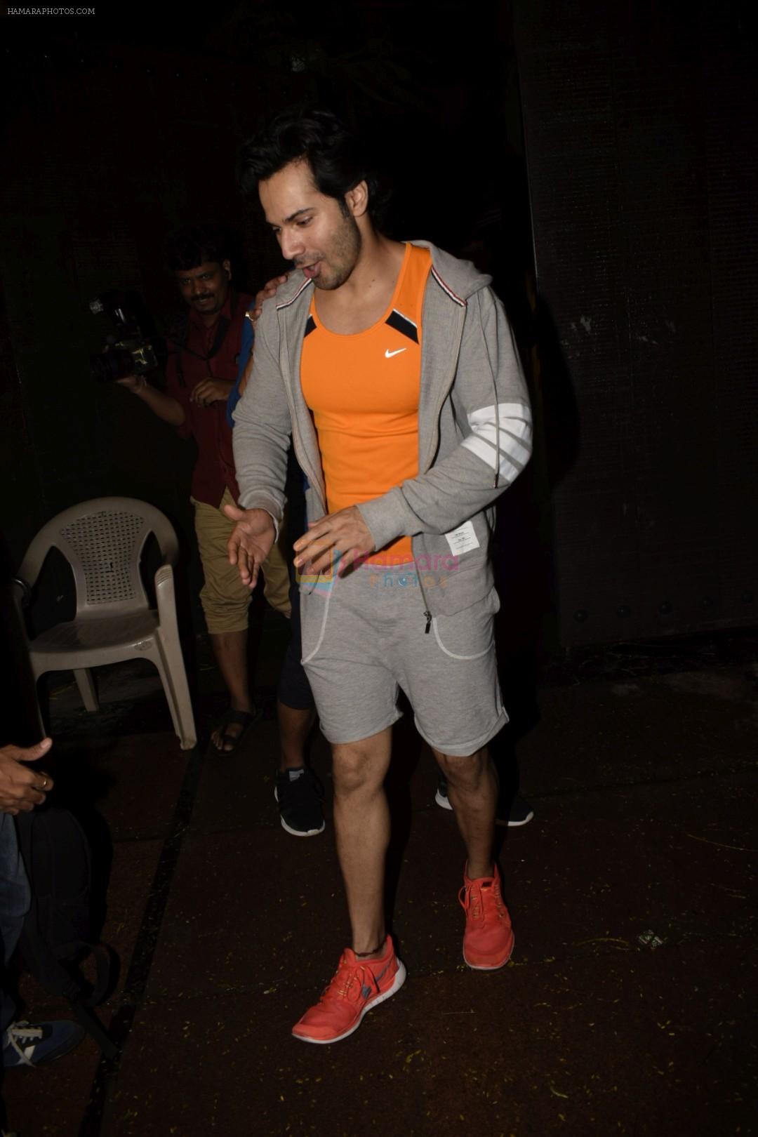 Varun Dhawan spotted at gym in juhu on 12th July 2018