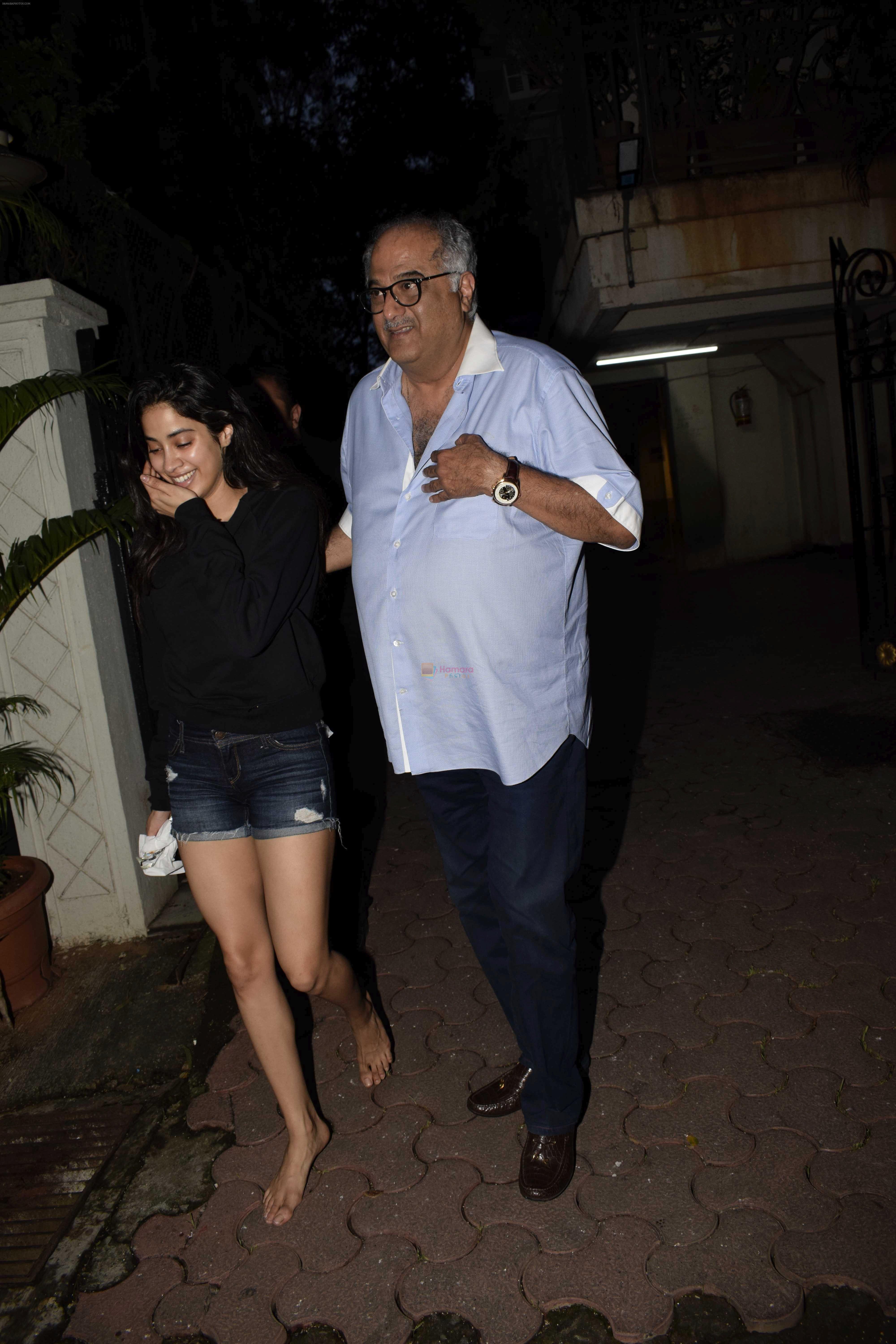 Janhvi Kapoor, Boney Kapoor spotted at Arjun Kapoor's house in juhu on 25th July 2018