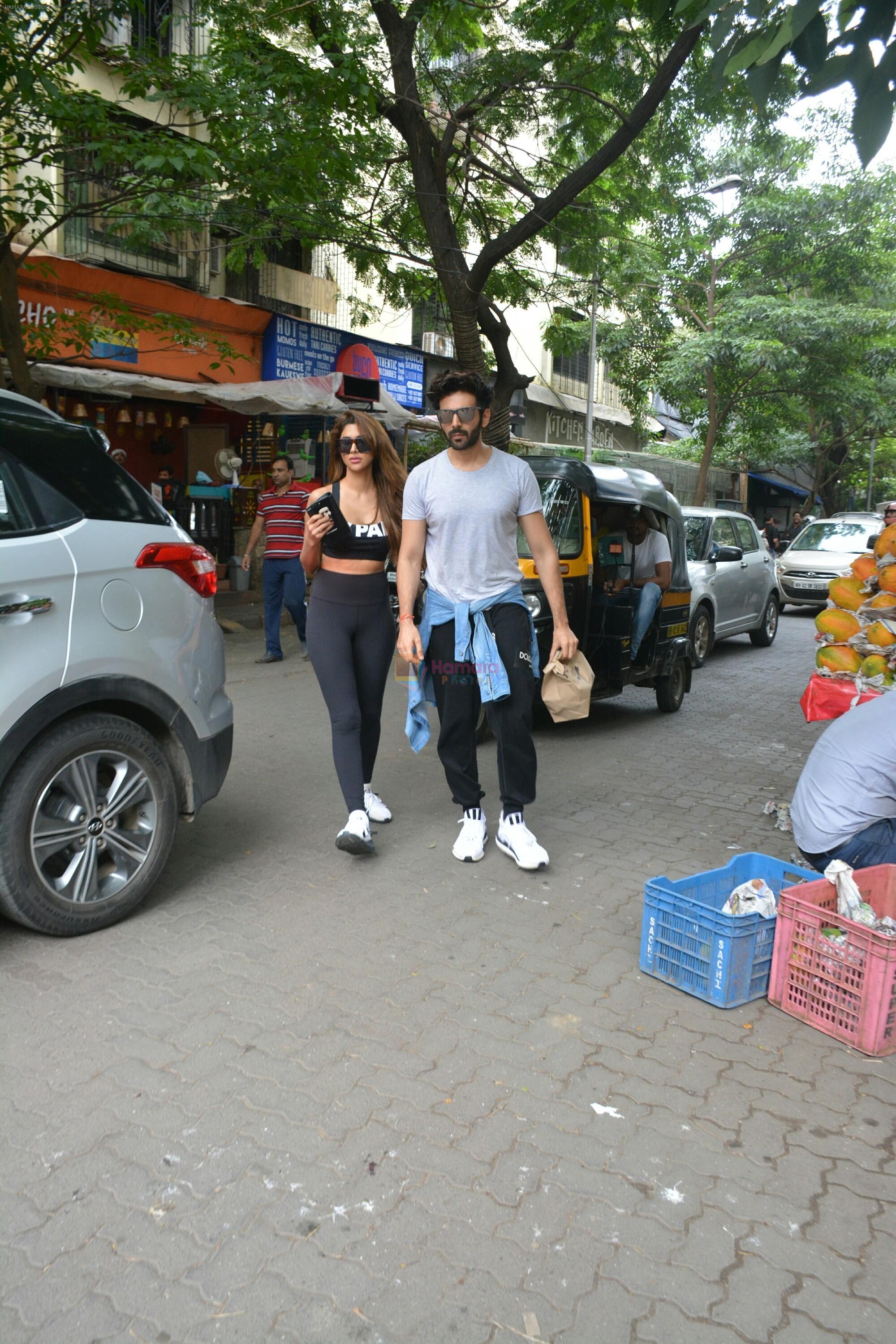 Kartik Aaryan & Dimple spotted at bandra on 30th July 2018