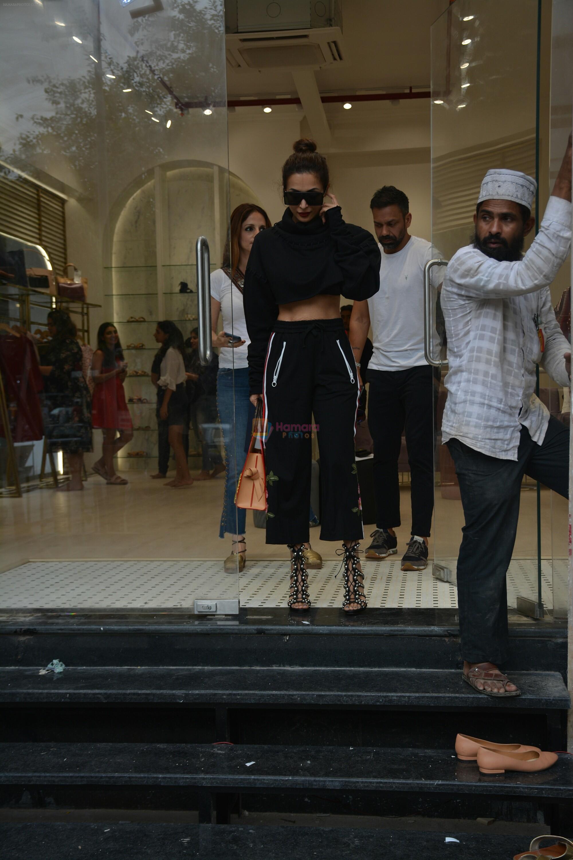 Malaika Arora & Sussane Khan Spotted At Bandra on 31st July 2018
