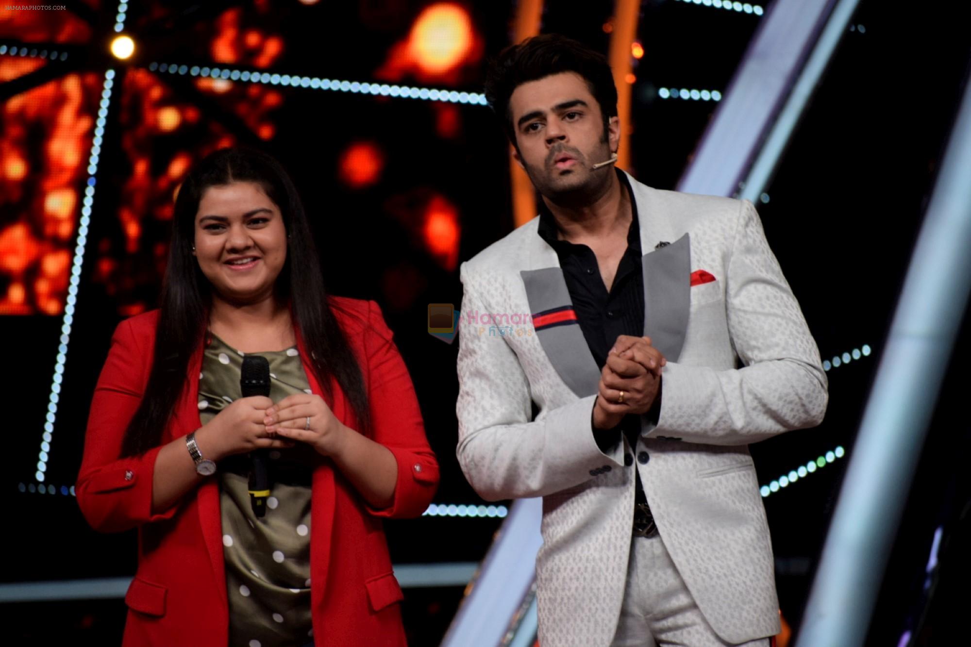 Manish Paul at the promotions of film Fanney Khan On The Sets Of Indian Idol in Yashraj Studio, Andheri on 1st Aug 2018