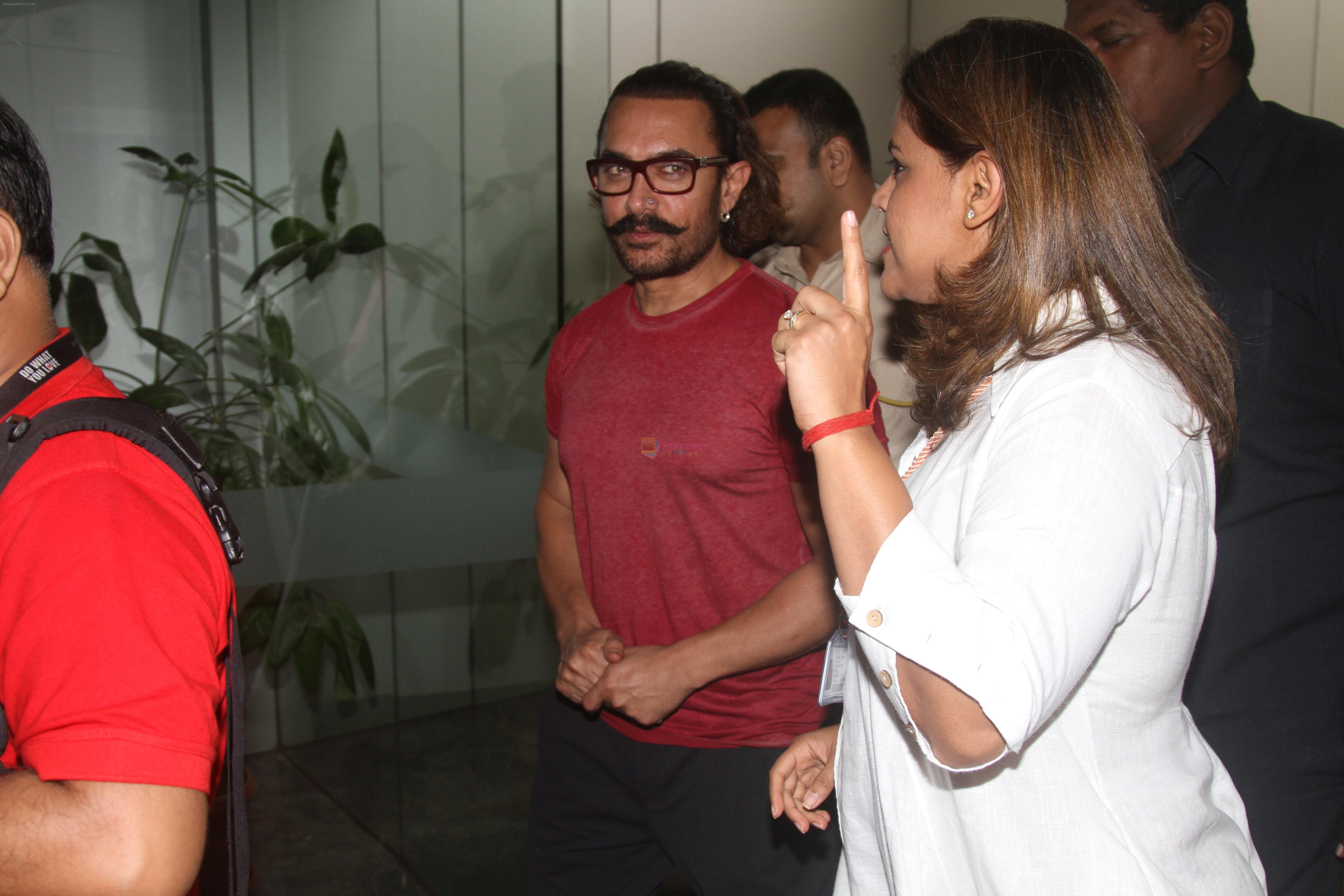 Aamir Khan at the Whistling Woods Veda Session in Whistling Woods, goregoan on 3rd Aug 2018