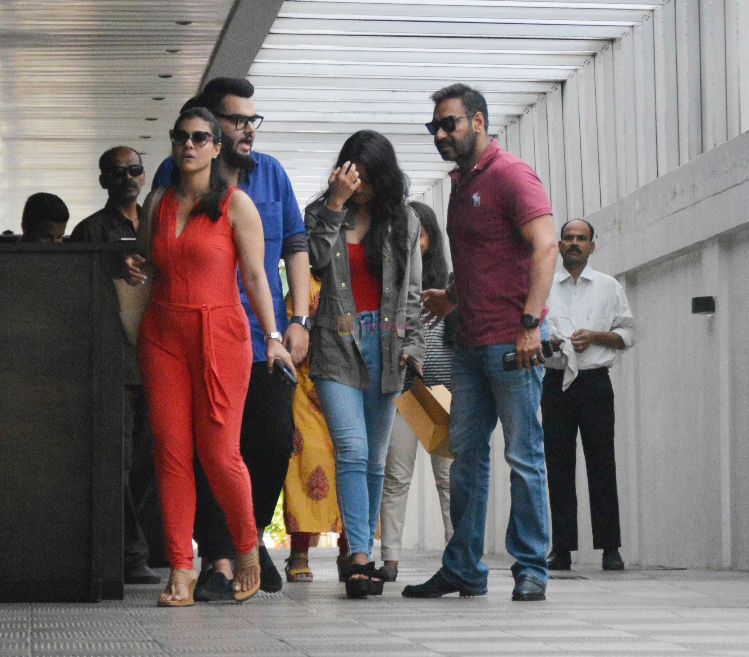 Kajol , Ajay Devgan with daughter Nysa spotted at Hakkasan bandra on 7th Aug 2018