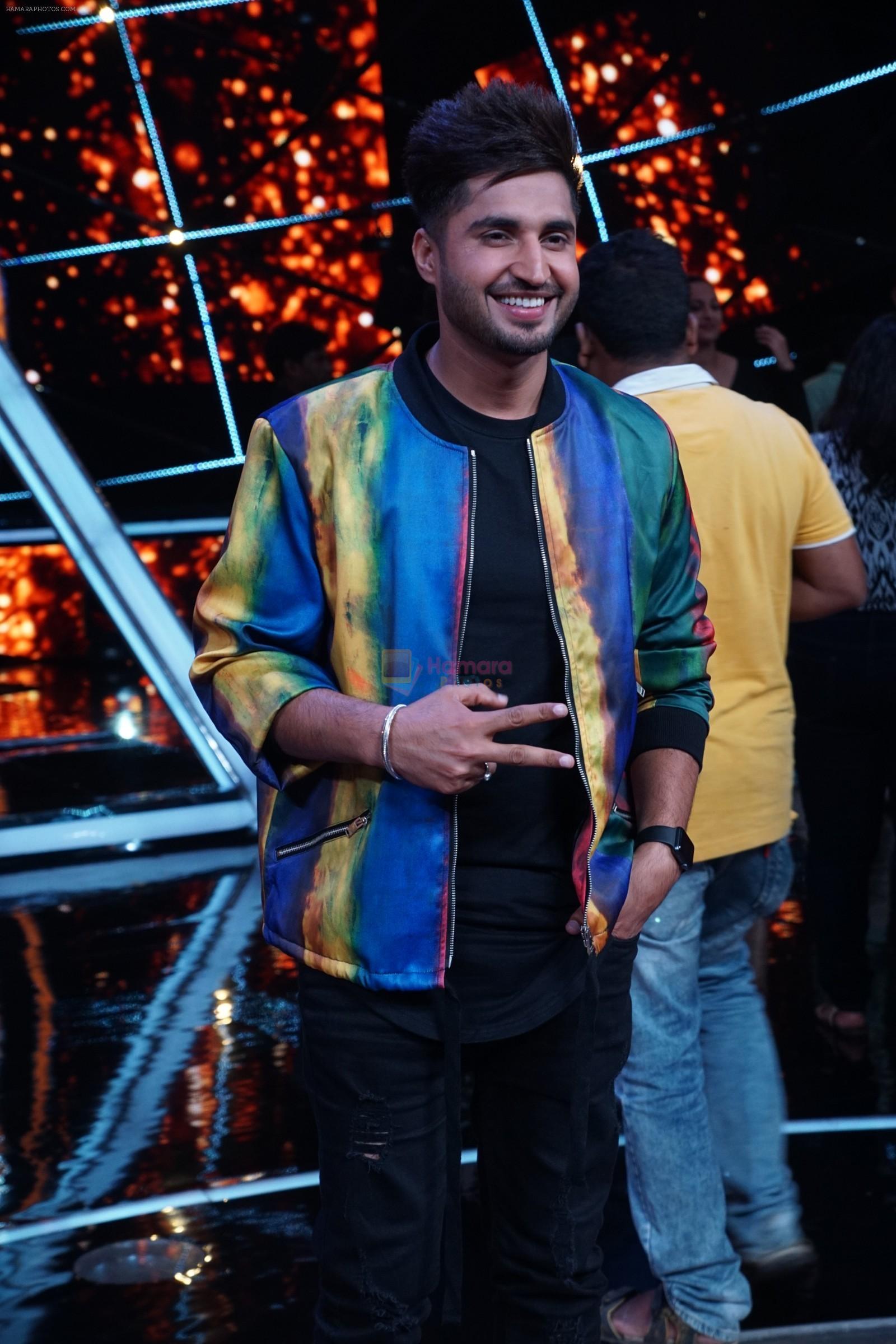 Jassi Gill On The Sets Of Sony Indian Idol in Yashraj Studio, Andheri on 8th Aug 2018