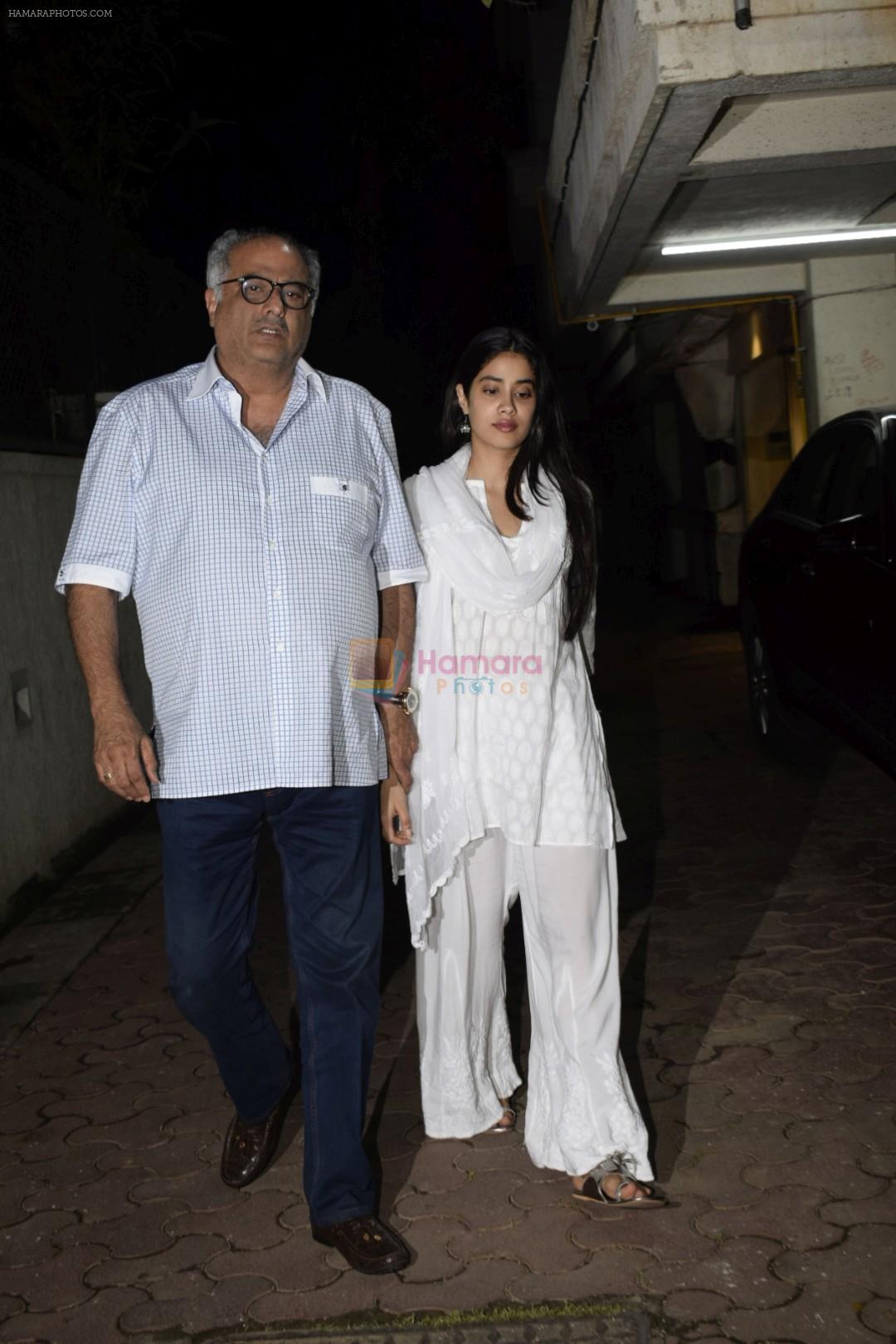 Janhvi Kapoor, Boney Kapoor spotted at Arjun Kapoor's house in juhu on 11th Aug 2018