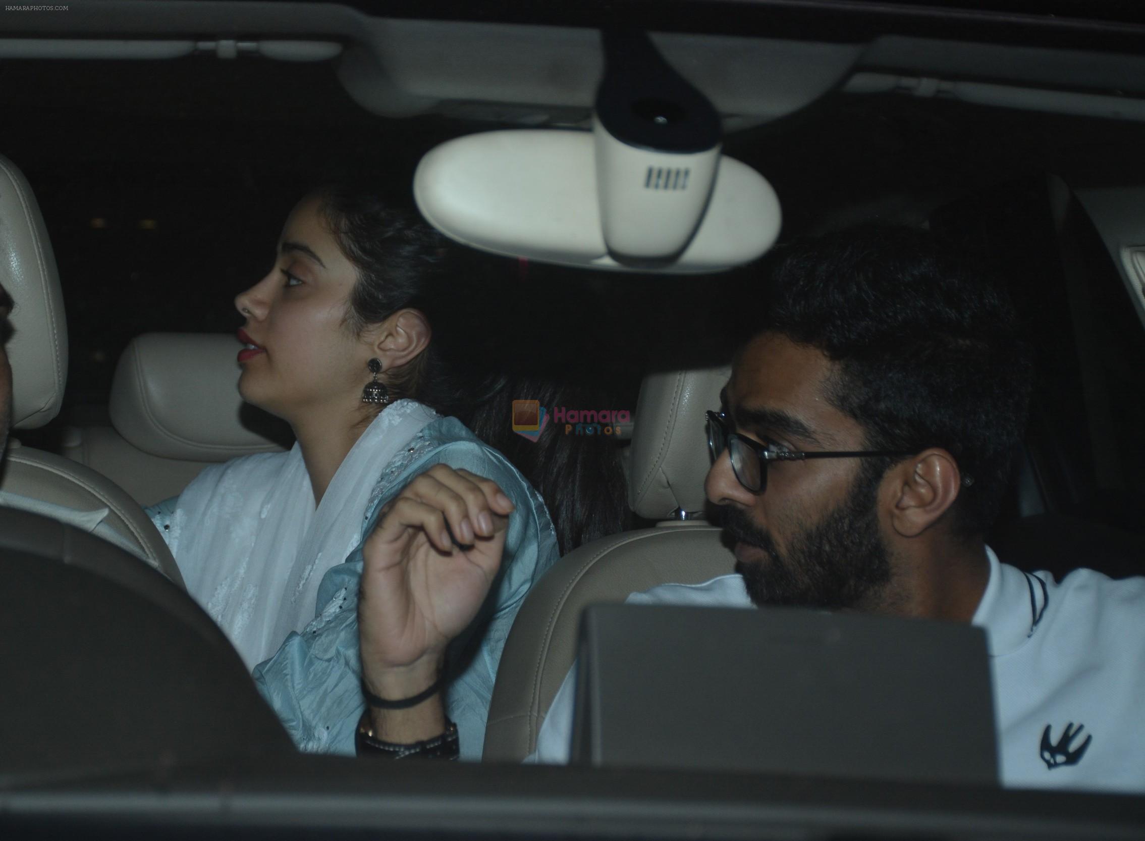 Janhvi Kapoor spotted at Bastian in bandra on 15th Aug 2018
