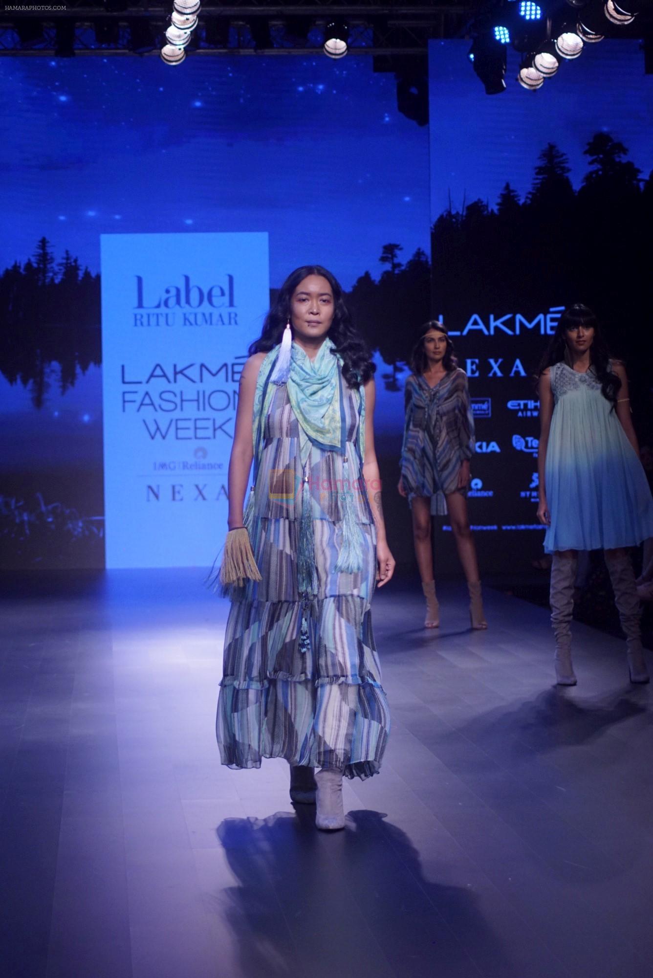 Model walk the ramp for ritu kumar at Lakme Fashion Week on 26th Aug 2018