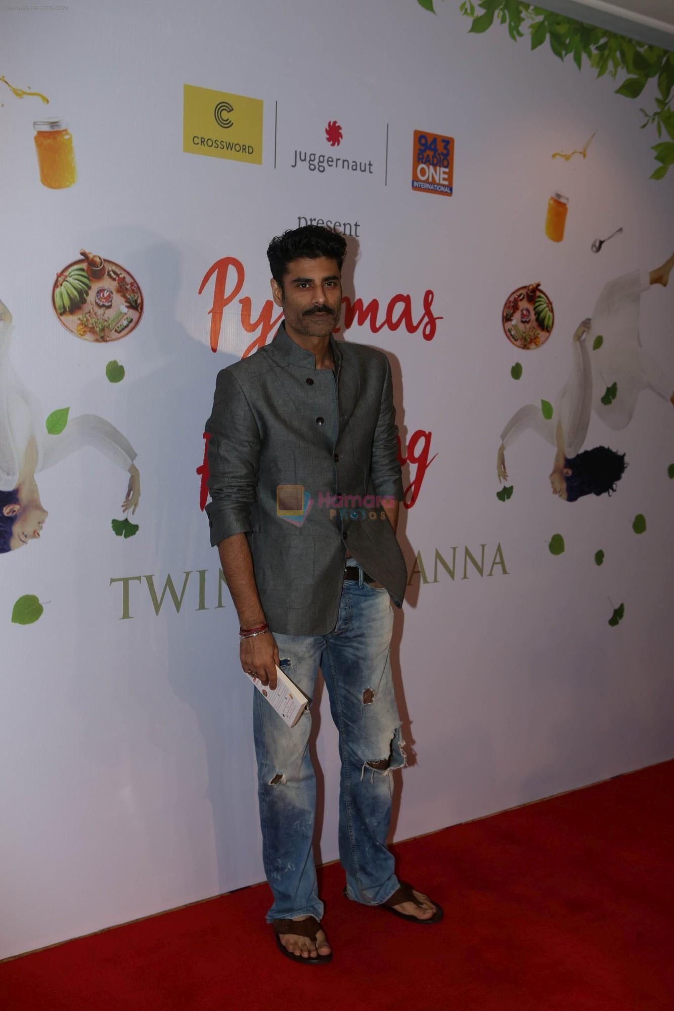 Sikander Kher at the Launch Of Twinkle Khanna's Book Pyjamas Are Forgiving in Taj Lands End Bandra on 7th Sept 2018