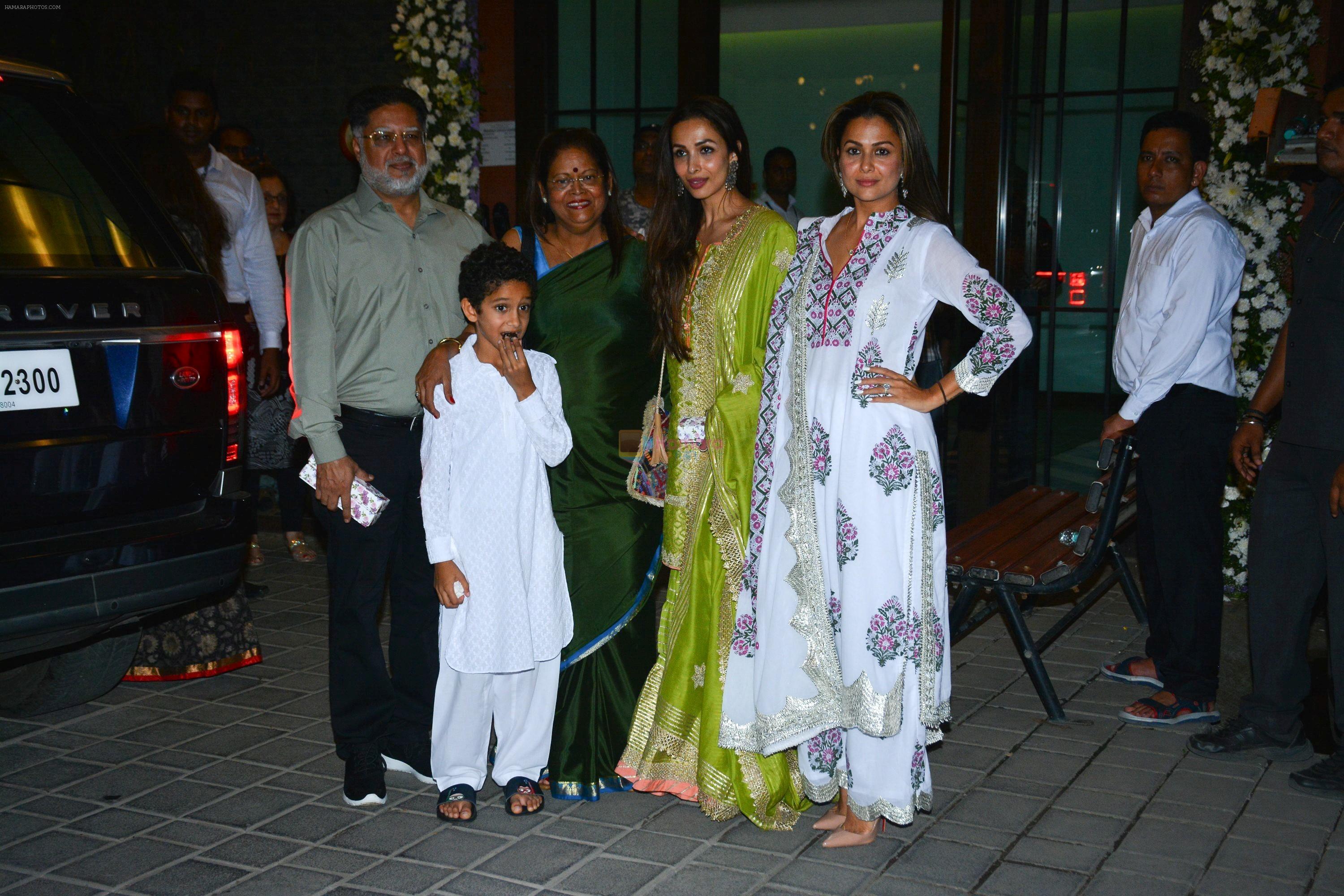 Malaika Arora, Amrita Arora at Ganpati celebrations in Arpita Khan's home in khar on 13th Sept 2018