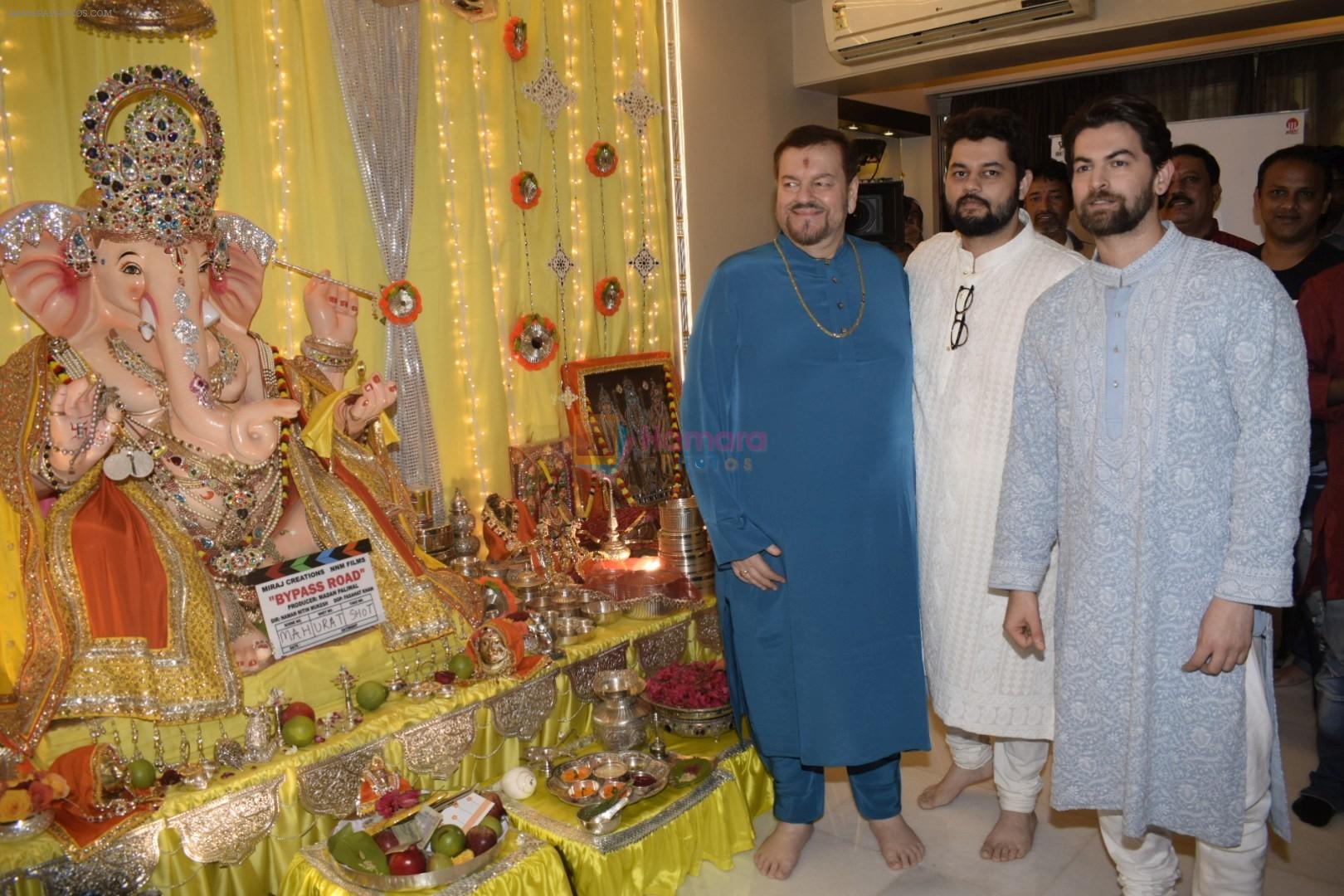 Neil, Nitin and Naman Mukesh celebrates Ganesh chaturthi & muhutat of his brother's directorial debut at his home on 13th Sept 2018