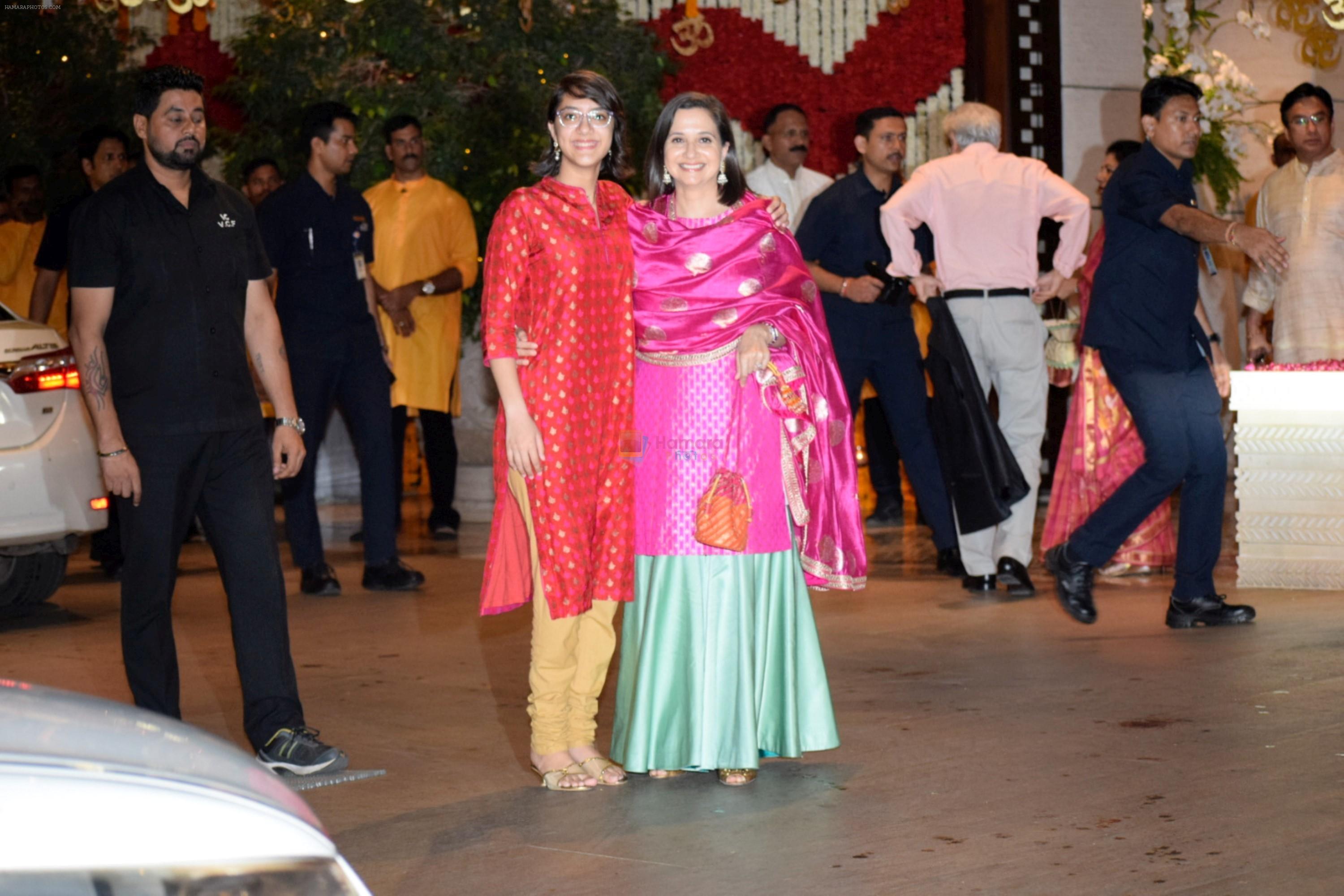 Anupama Chopra at Mukesh Ambani's House For Ganesha Chaturthi on 13th Sept 2018