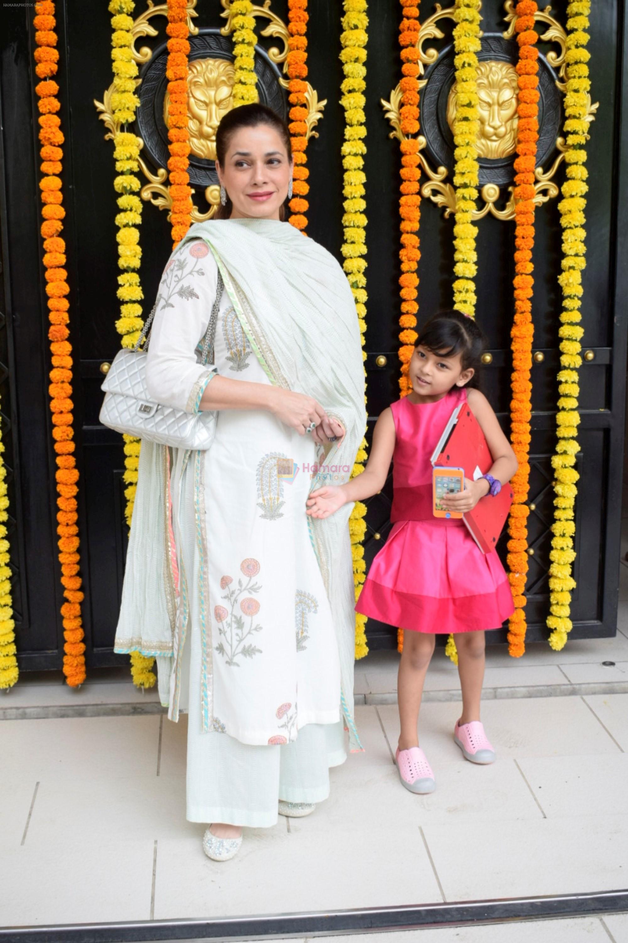 Neelam Kothari at Ekta Kapoor's house for Ganpati celebration on 16th Sept 2018