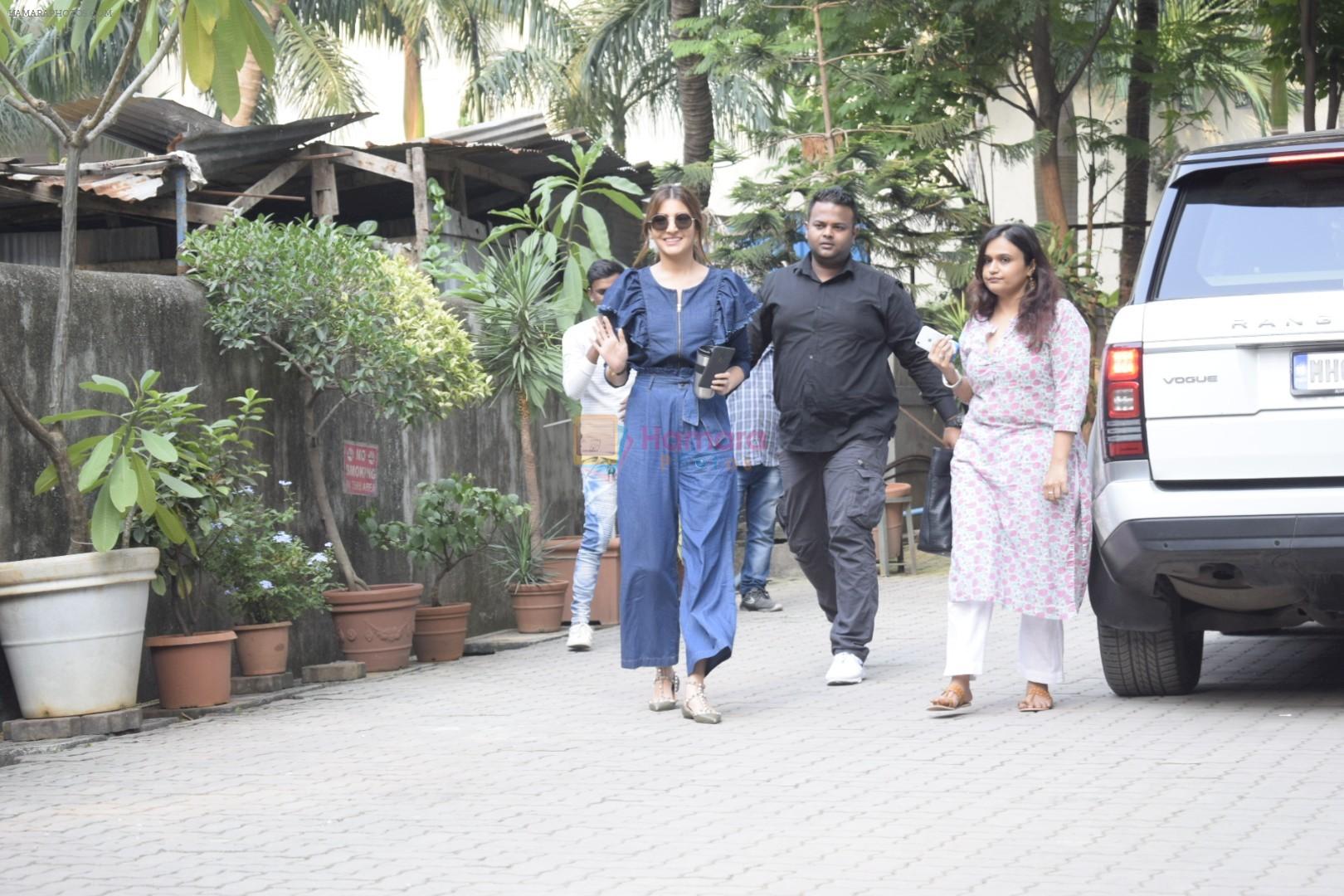 Anushka Sharma Spotted At Anand Rai's Office on 3rd Oct 2018