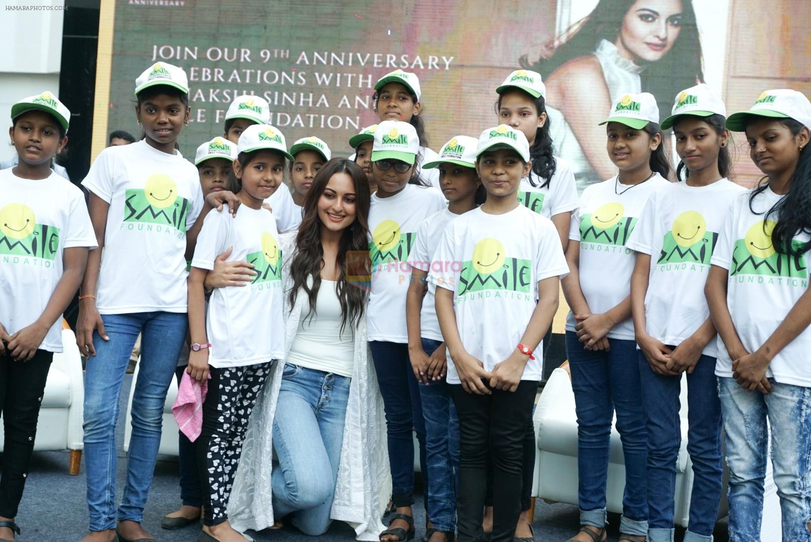 Sonakshi Sinha at the 9th anniversary celebration of Palladium lower parel on 9th Oct 2018