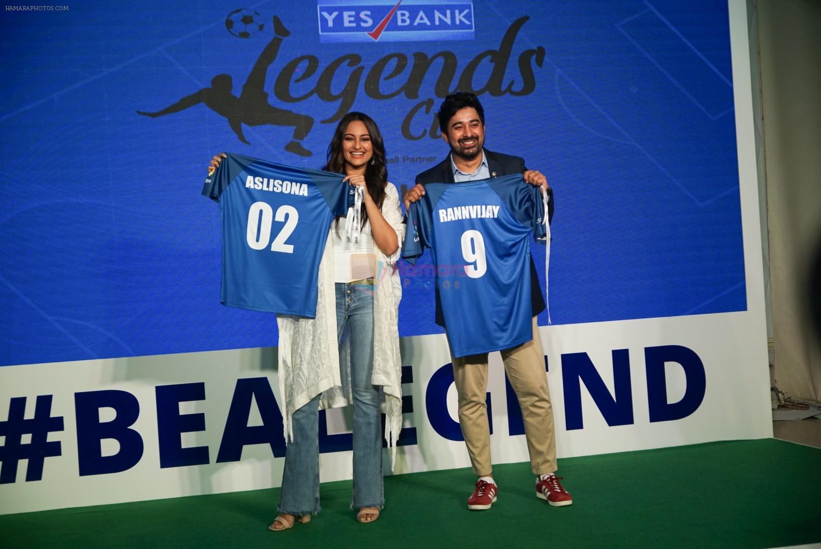 Sonakshi Sinha, Rannvijay Singh at the launch of india's largest corporate football tournament Legends Cup in Tote racecourse on 9th Oct 2018