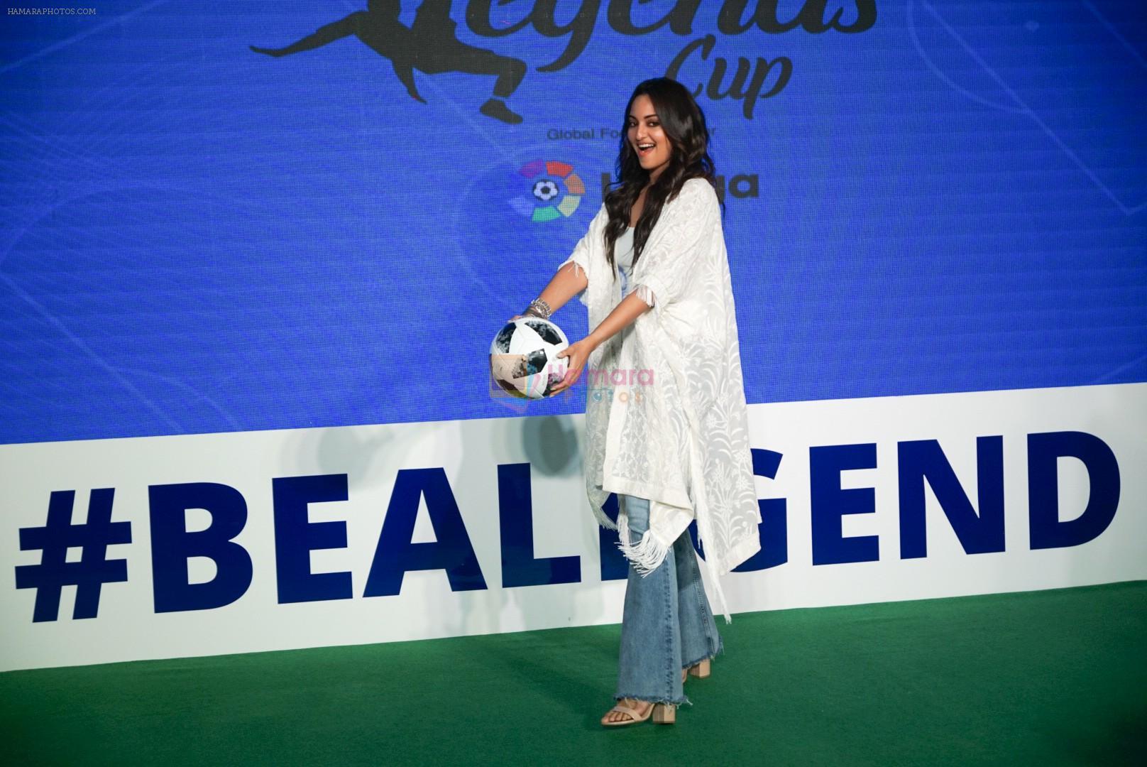 Sonakshi Sinha at the launch of india's largest corporate football tournament Legends Cup in Tote racecourse on 9th Oct 2018