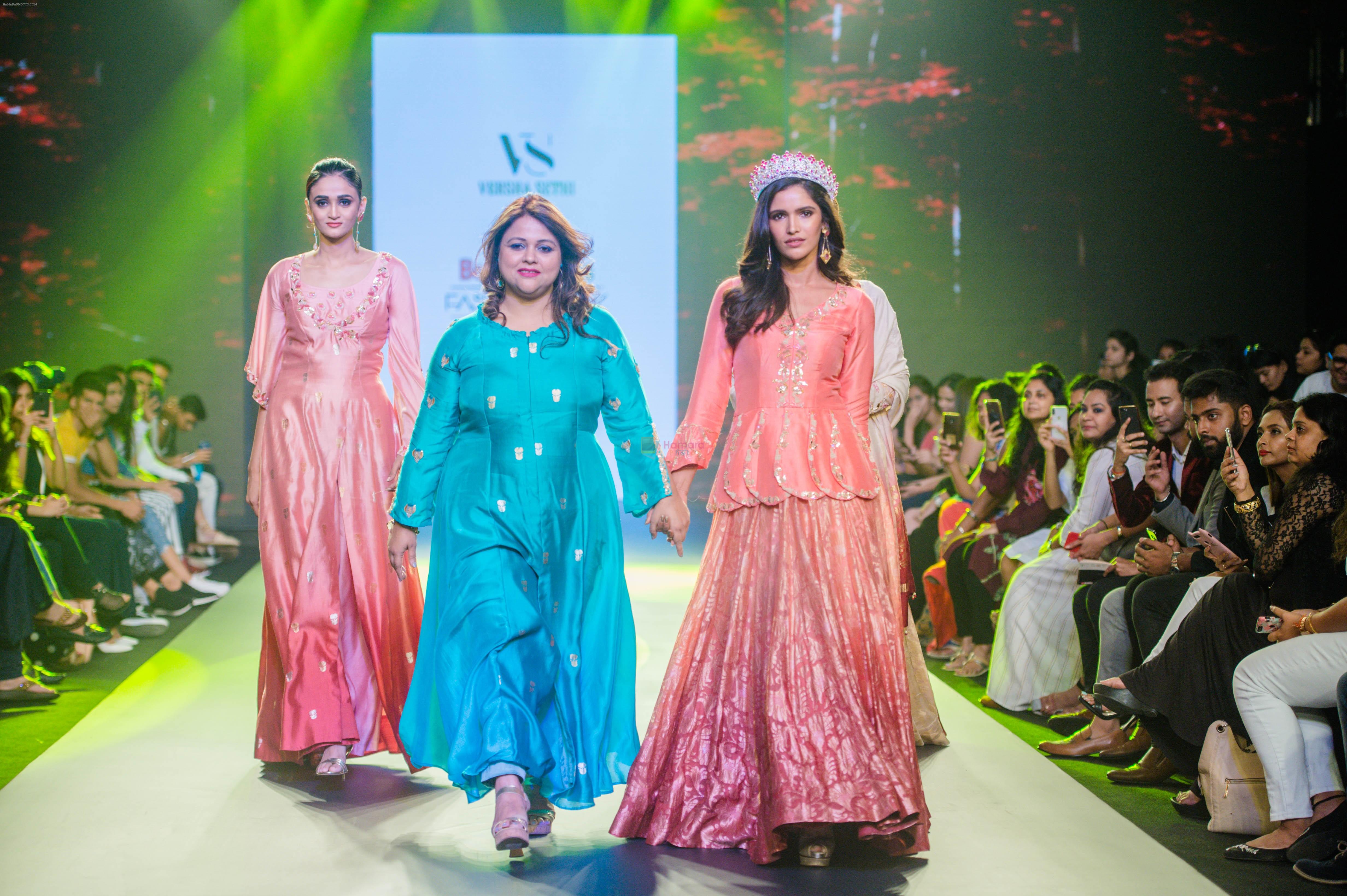 Vartika Singh walk the ramp for Versha Sethi at BTFW 2018 on 14th Oct 2018