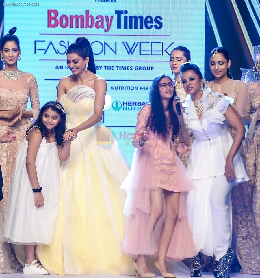 Sushmita Sen walk the ramp at BTFW Finale by Neeta Lulla on 15th Oct 2018