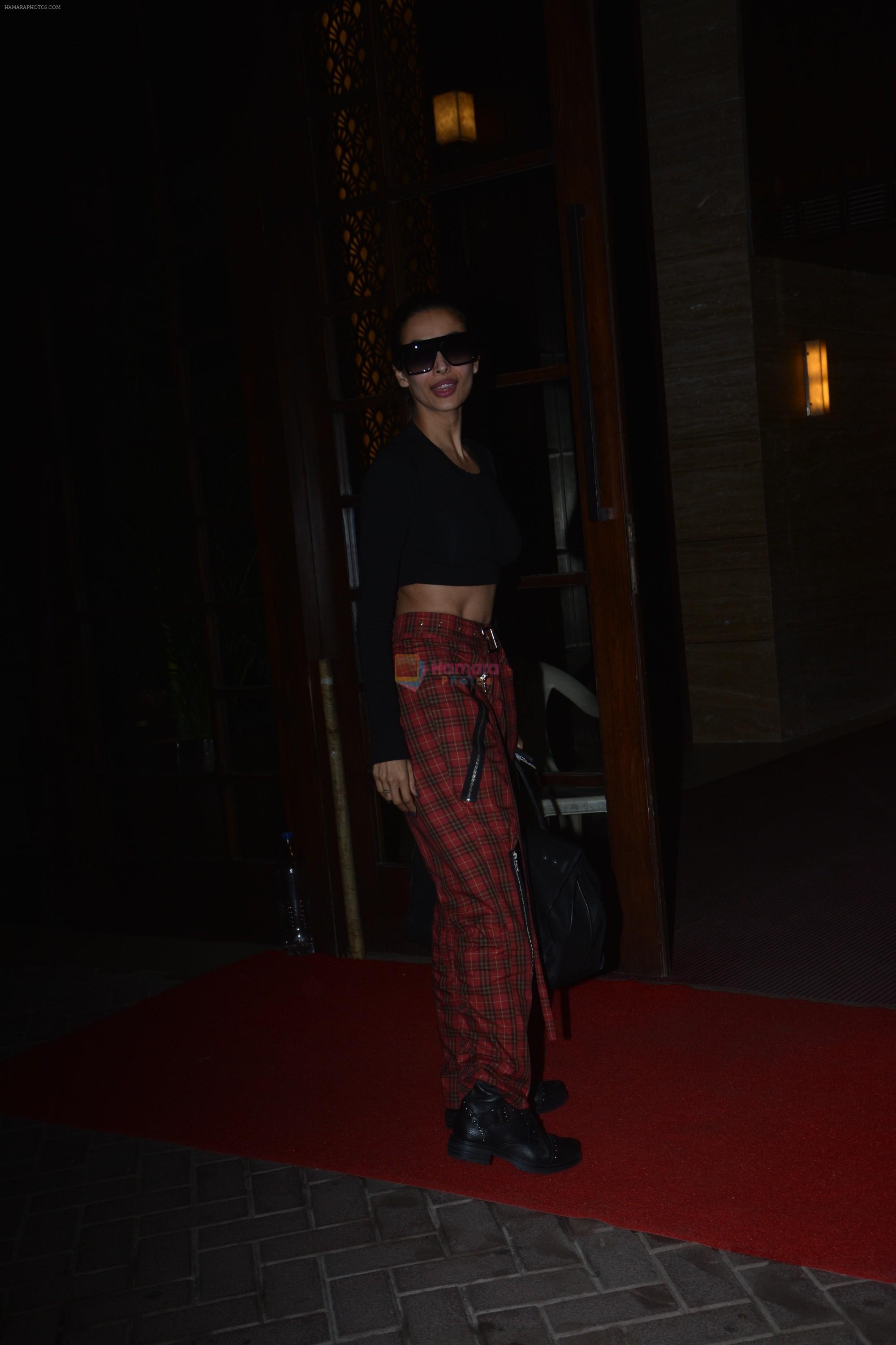 Malaika Arora Spotted At Her Bandra Home on 23rd Oct 2018