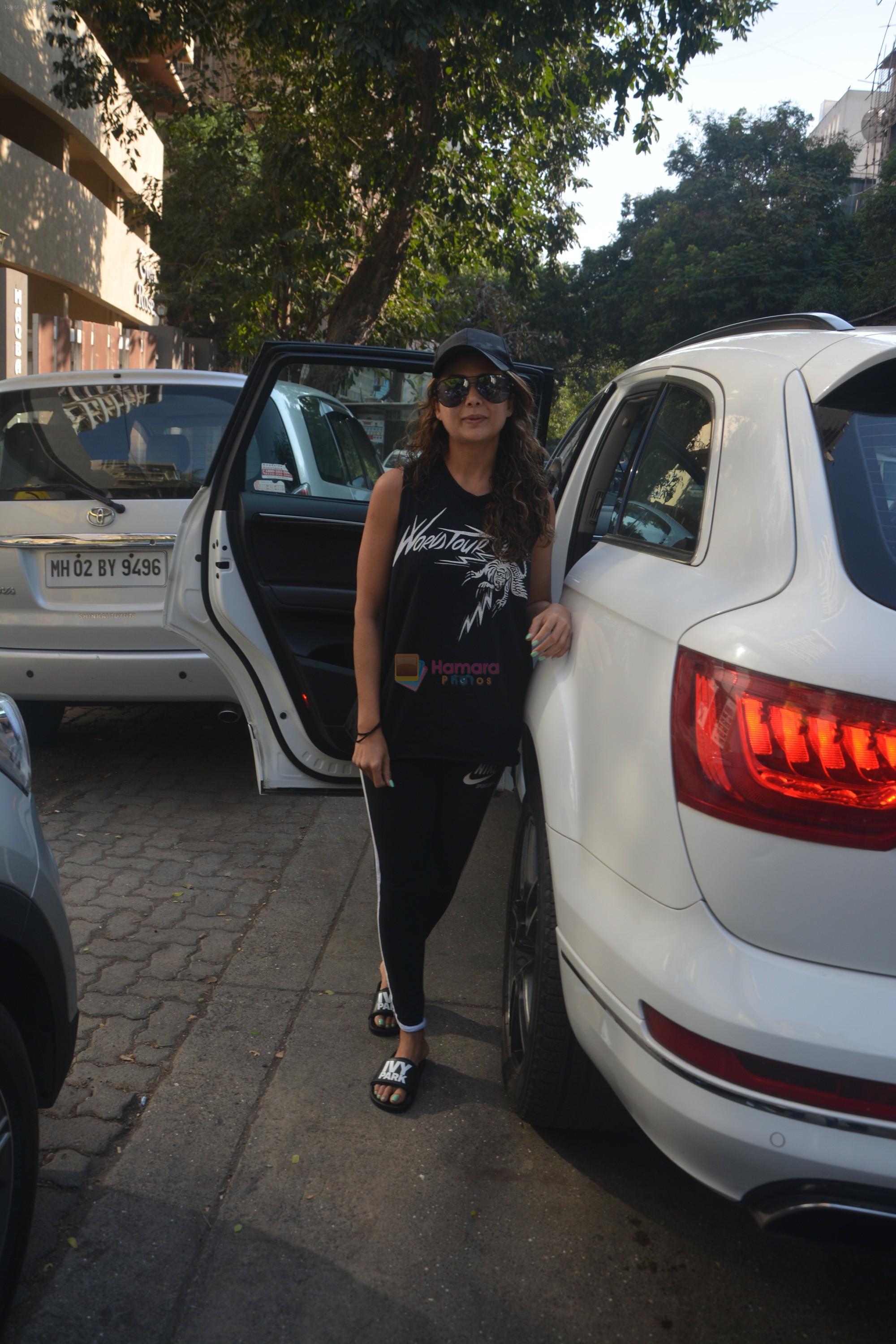 Amrita Arora spotted at bandra on 24th Oct 2018