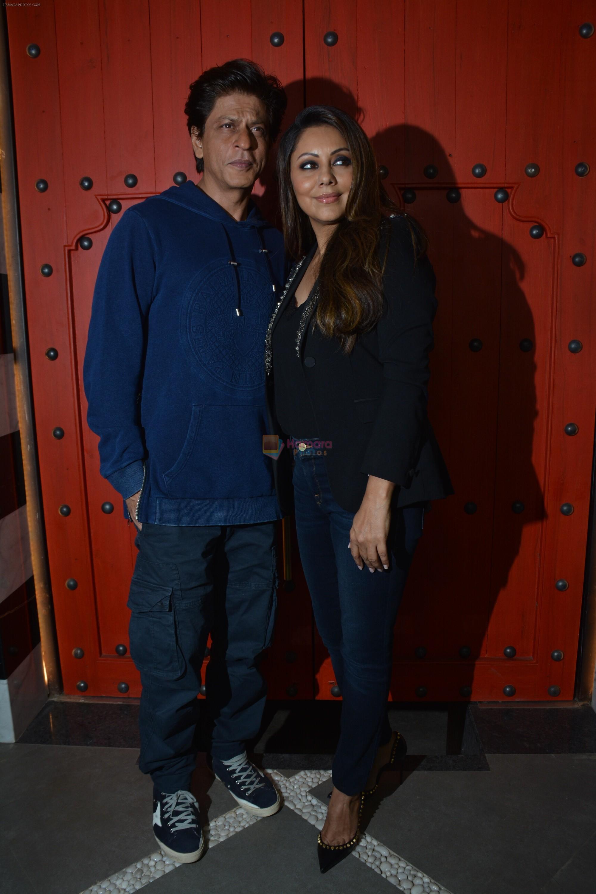Shahrukh Khan & Gauri Khan at Reopening of Corner House on 12th Nov 2018