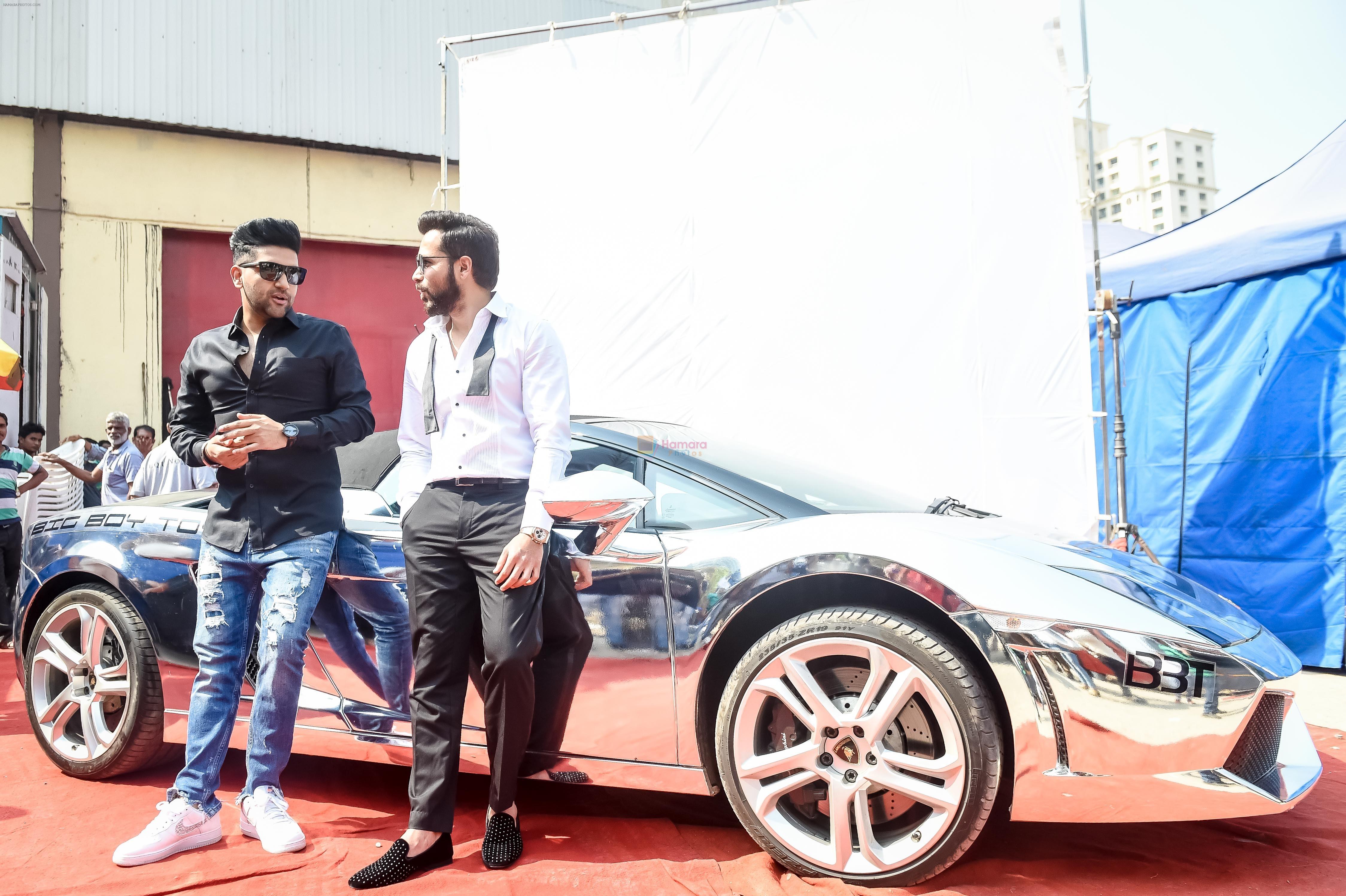 Emraan Hashmi and Guru Randhawa on sets for _Cheat India_ Promotional Song on 14th Nov 2018