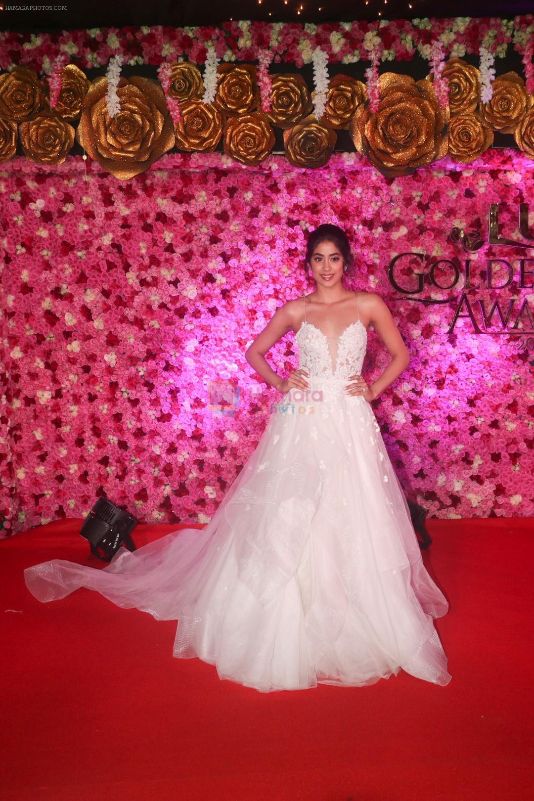 Janhvi Kapoor at the Red Carpet of Lux Golden Rose Awards 2018 on 18th Nov 2018